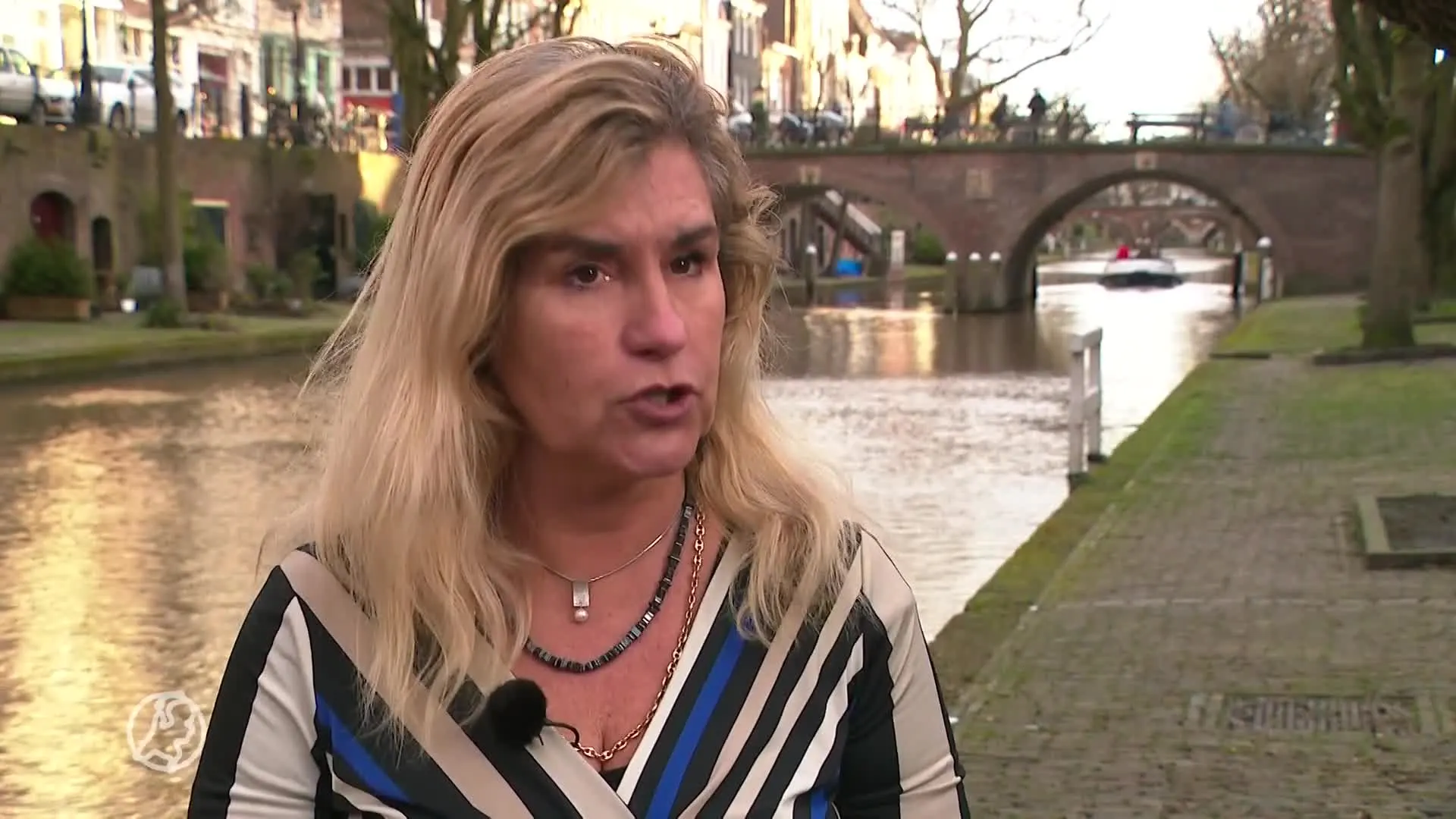 Olfers: 'Wie kan je nog vertrouwen in zo'n voetbalbedrijf'