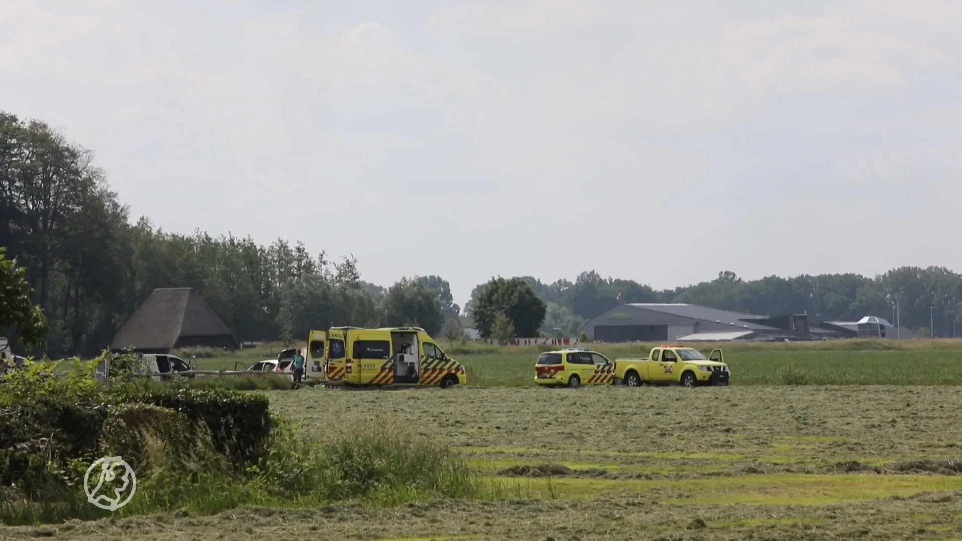 Parachutist raakt ernstig gewond tijdens mislukte landing bij...