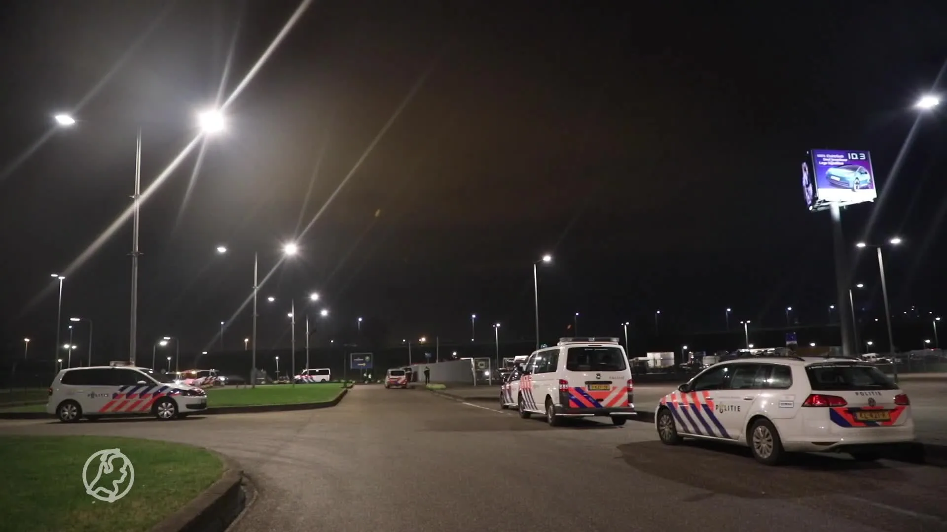 Nederland in Verzet demonstreert in Den Haag