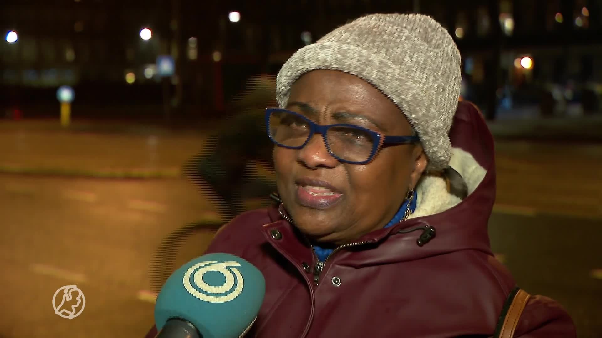 Vier tieners met vuurwapen bedreigd en mishandeld bij woningoverval in Amsterdam