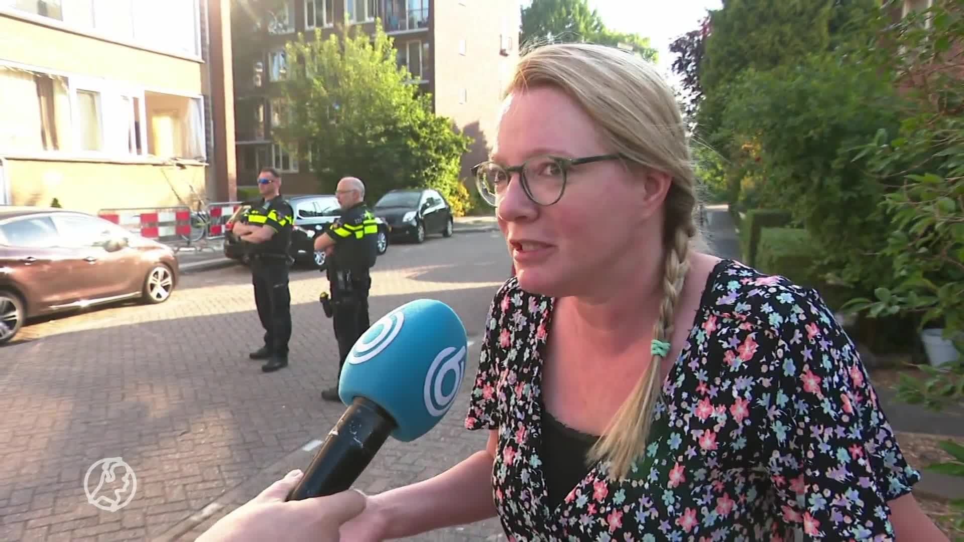 Straat in Weesp bezaaid met glas na explosie in flat