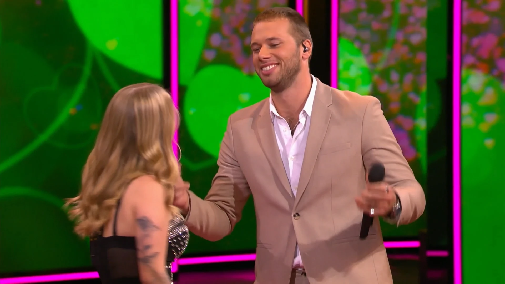 Caroline & Michael - Call Me