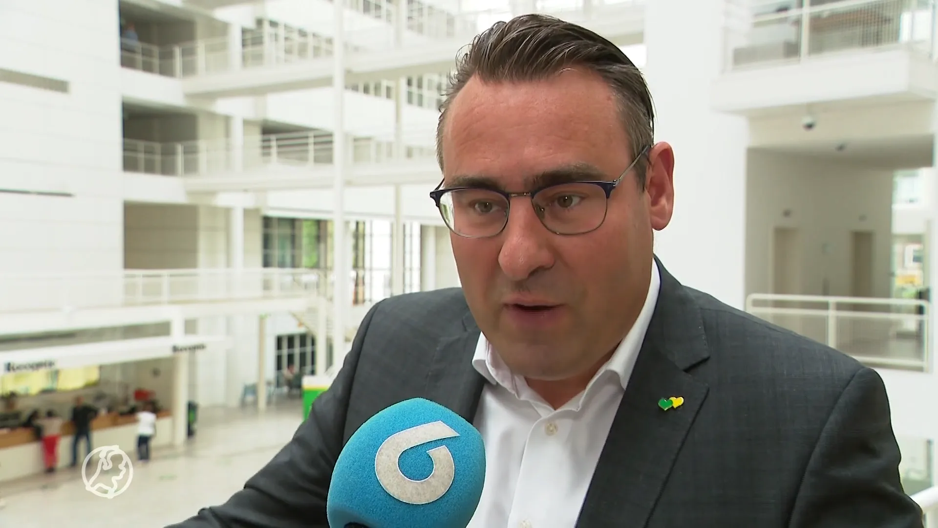 Het blijft rommelen in Den Haag: coalitiepartijen verwerpen handreiking De Mos