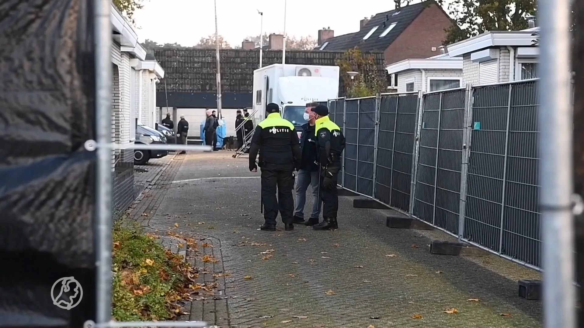 Grote politieactie tegen drugsbende: inval op woonwagenkamp Bergeijk
