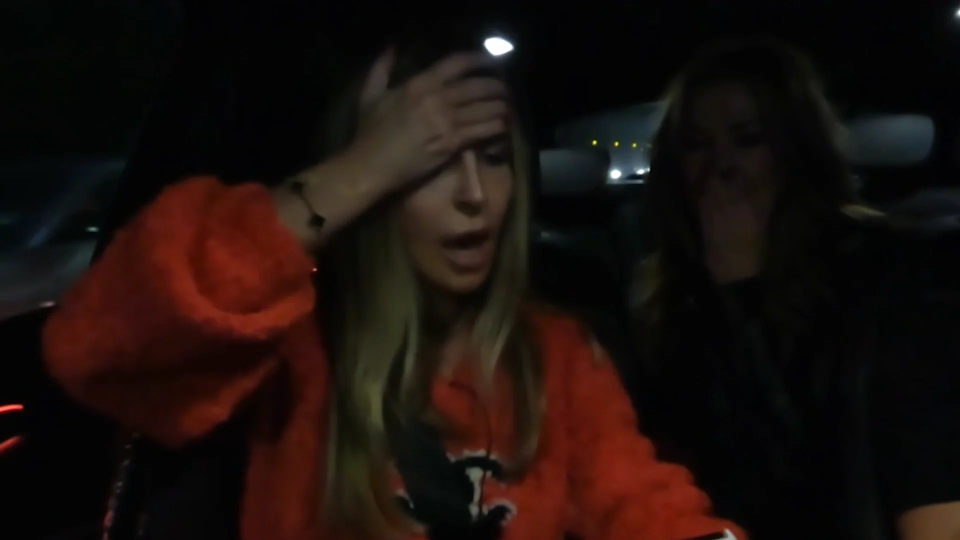 HELP! Nancy haar HONDJE is aan het BEVALLEN