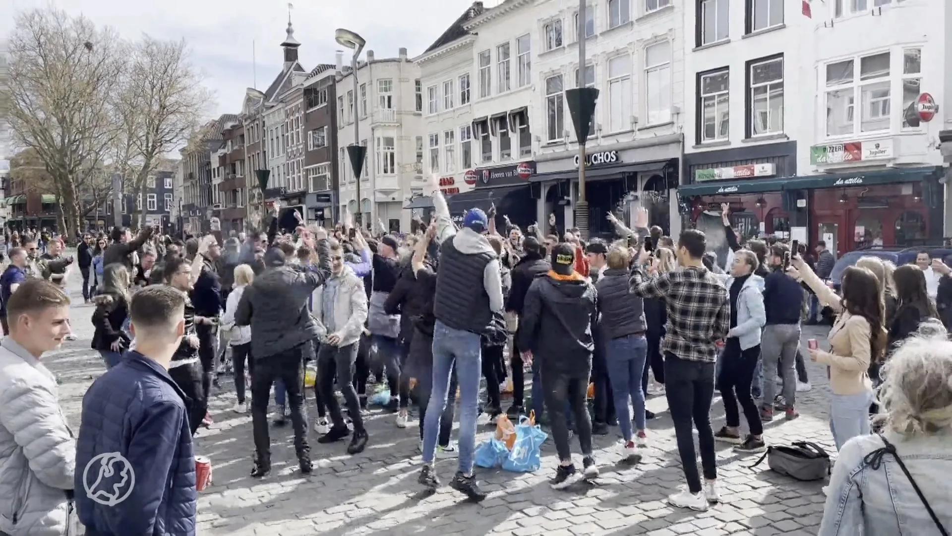 Honderden jongeren in Breda om toch 538-feest te vieren