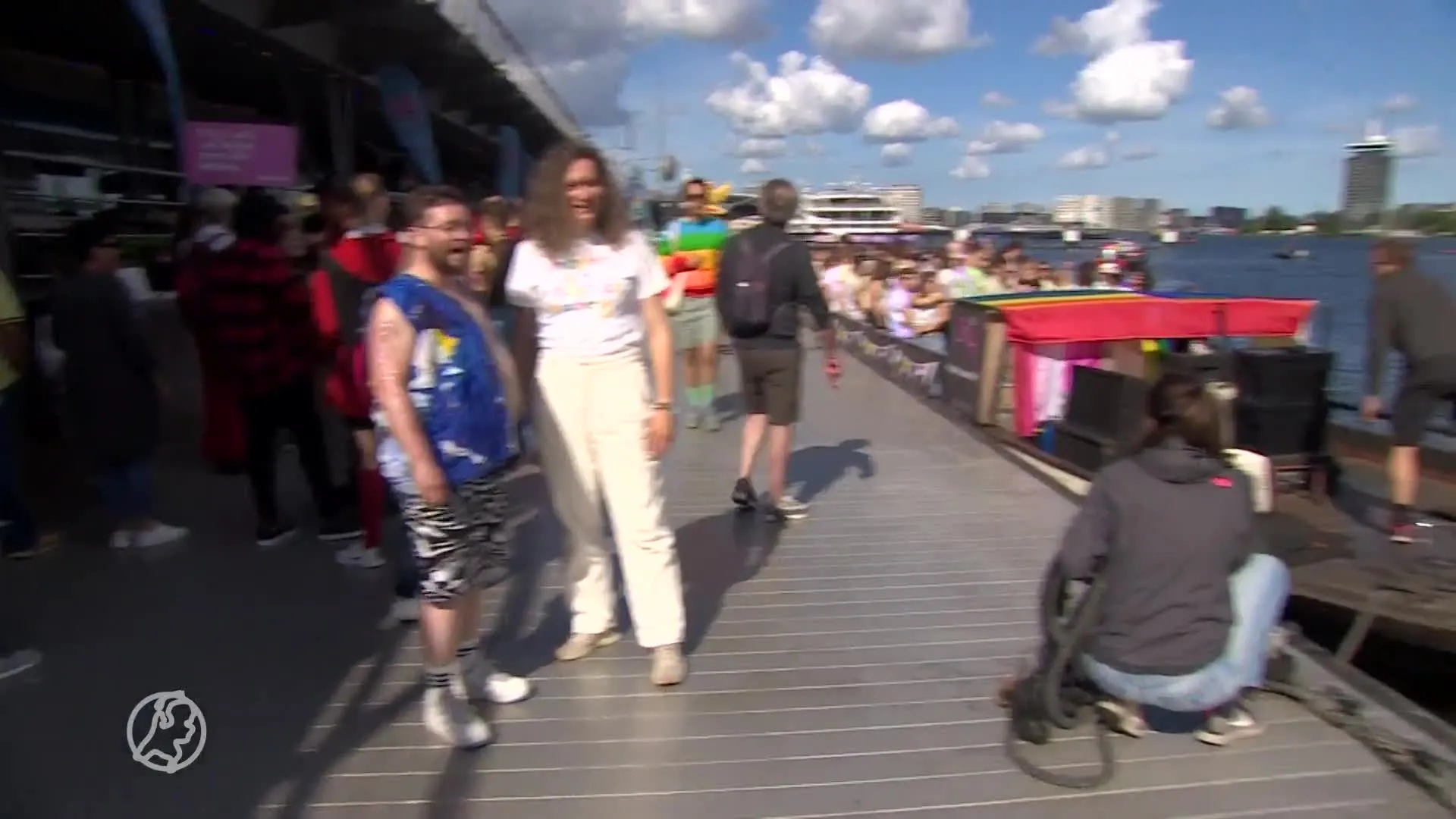 Na twee jaar afwezigheid is de Canal Parade in Amsterdam terug