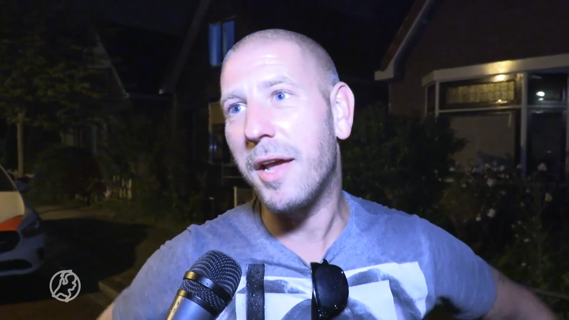 Automobilist rijdt vol gas in op vriendengroep: 'Ik moest springen voor mijn leven'