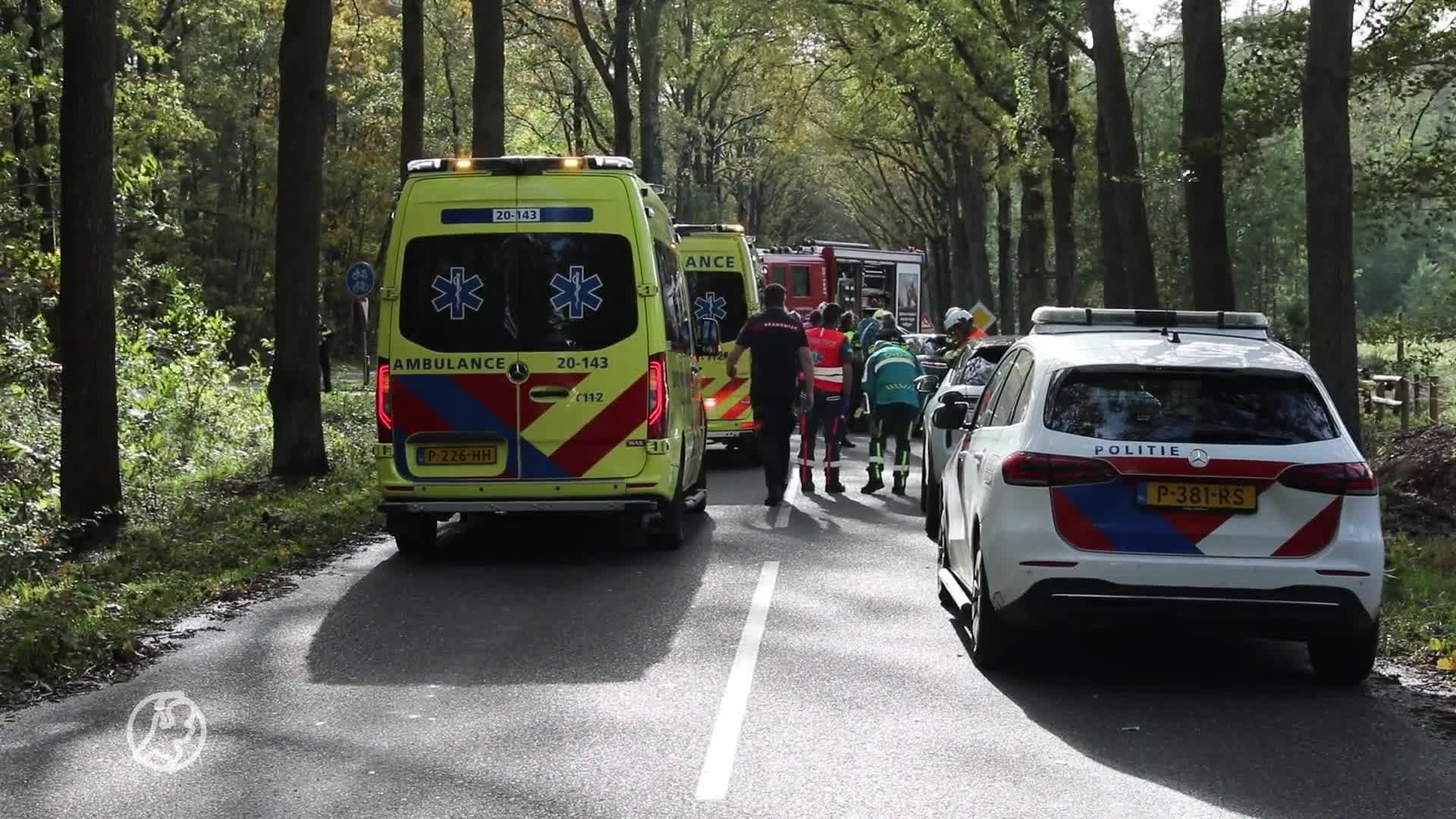 Drie personen gewond bij botsing in Wouwse Plantage