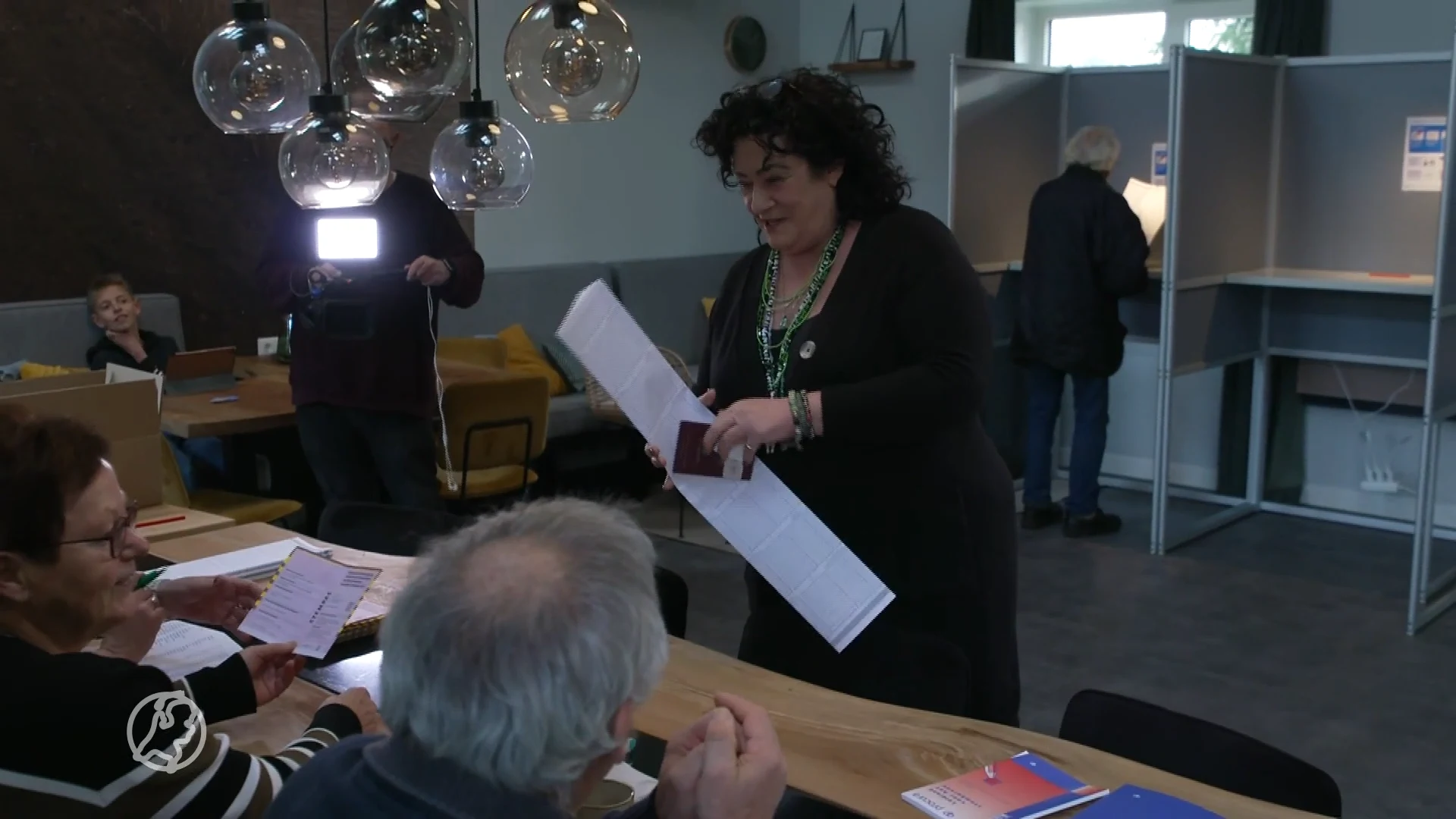 Van der Plas (BBB) grapt na stemmen: 'In ieder geval één stem'