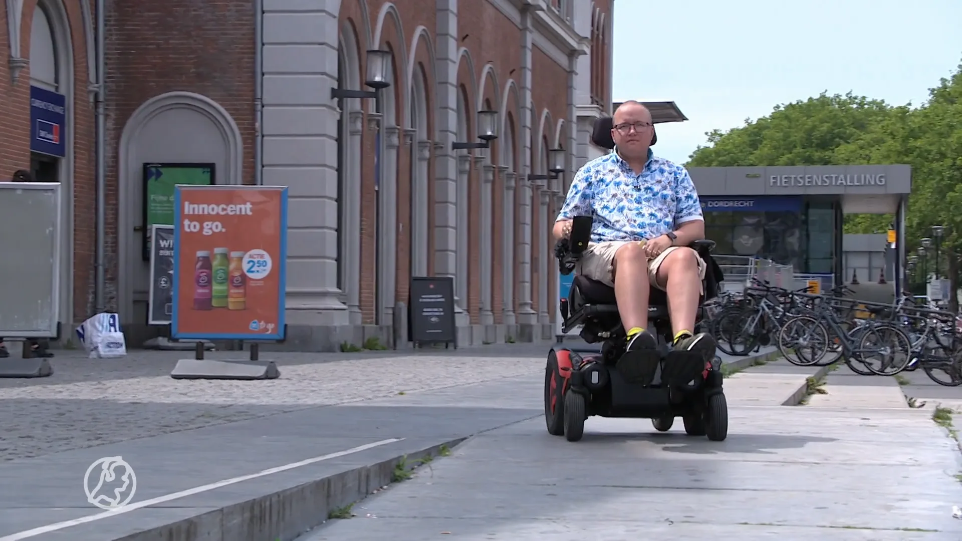 Reis met ov steeds stressvoller voor rolstoeler Nick