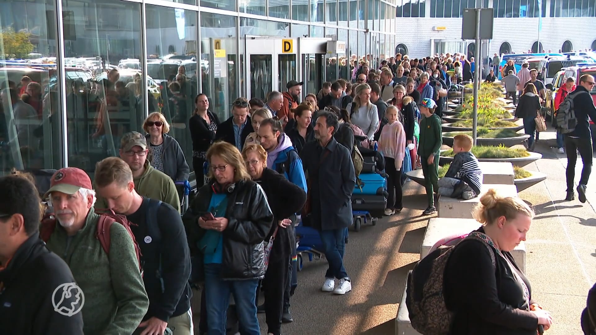 Brancheorganisatie ANVR: 'Schiphol had de drukte kunnen verwachten'