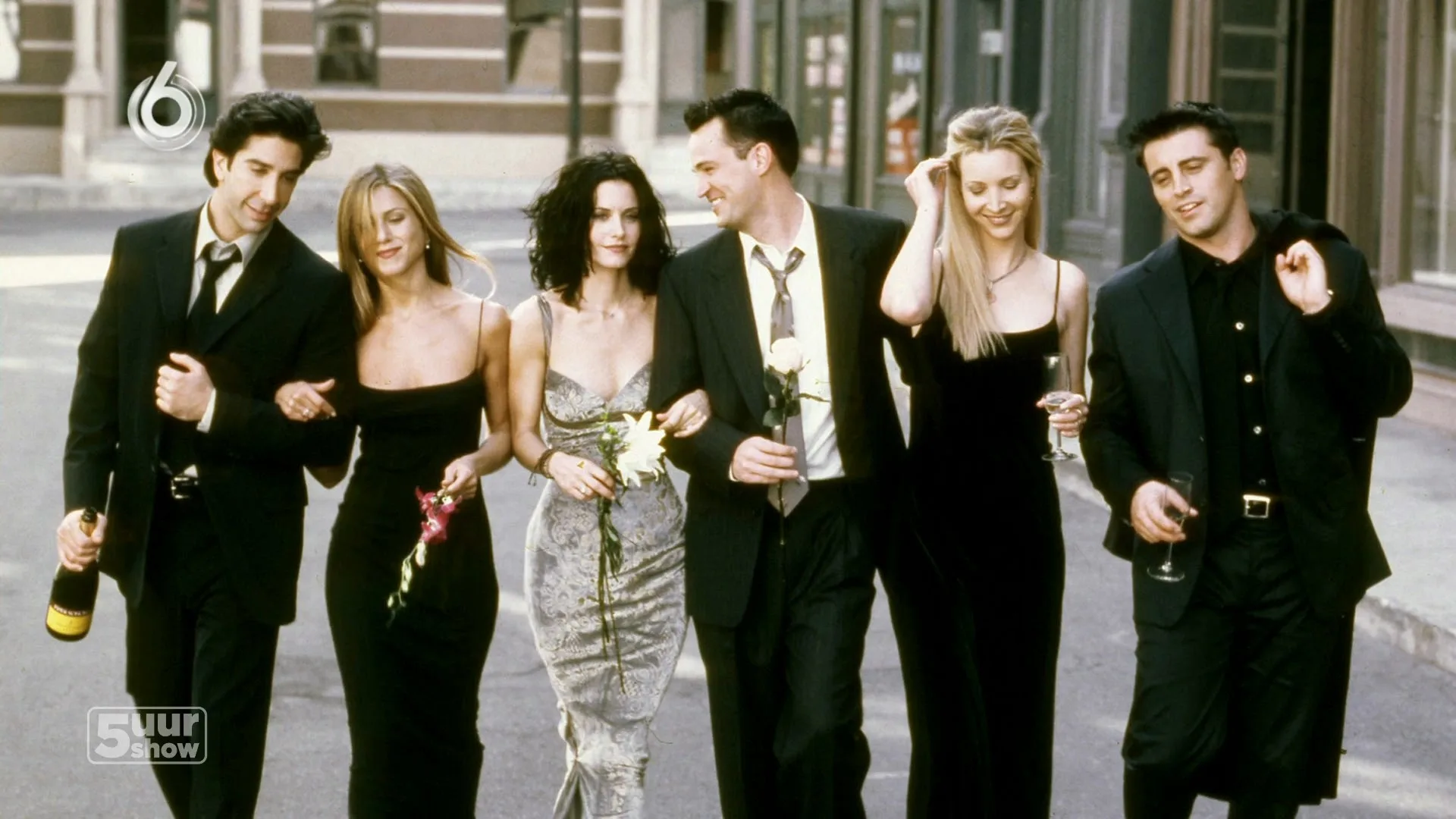 Eva en Sil bespreken het laatste nieuws