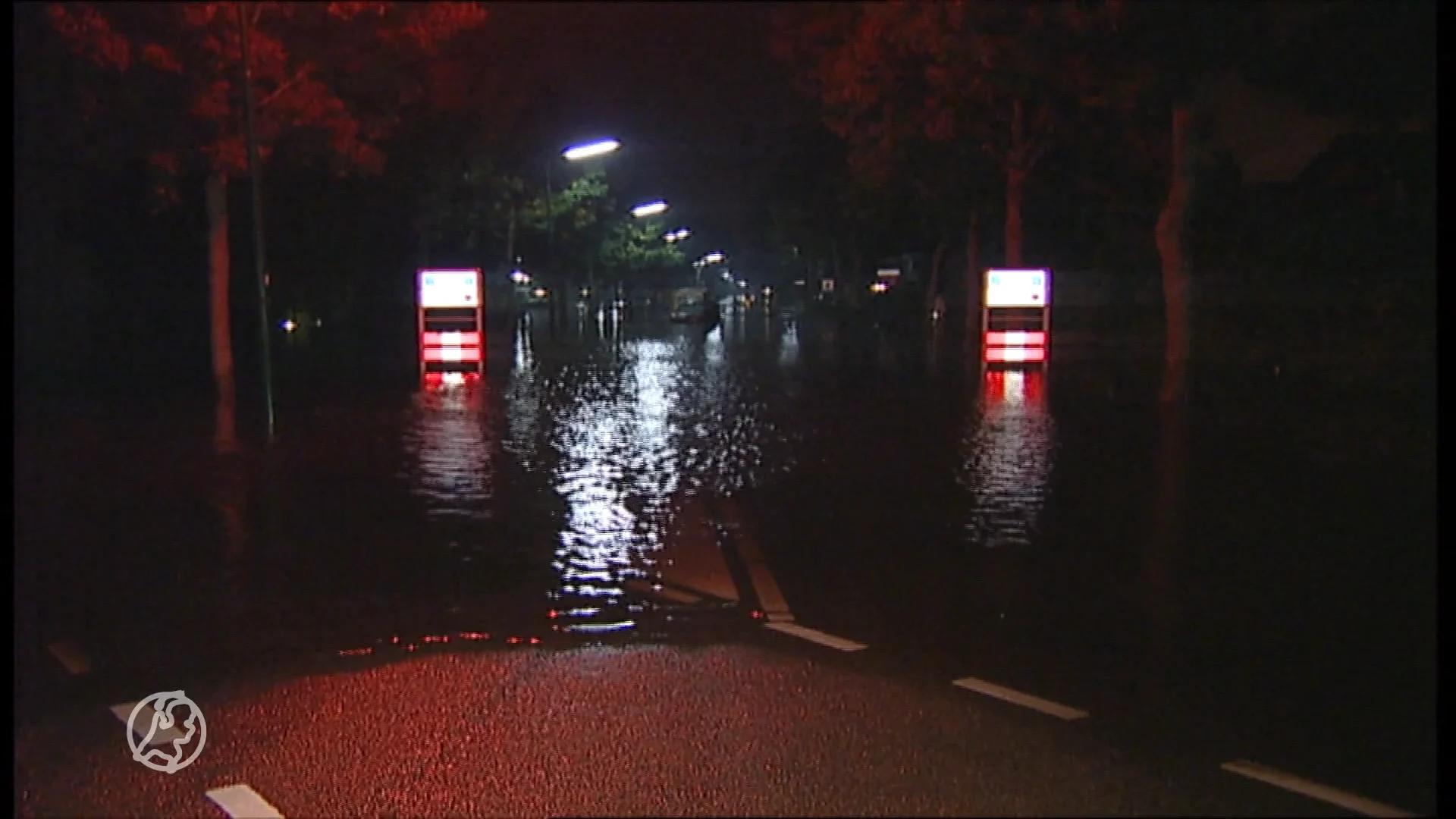 20 jaar na dijkverschuiving Wilnis, brandweerman Marcel was als eerste ter plekke