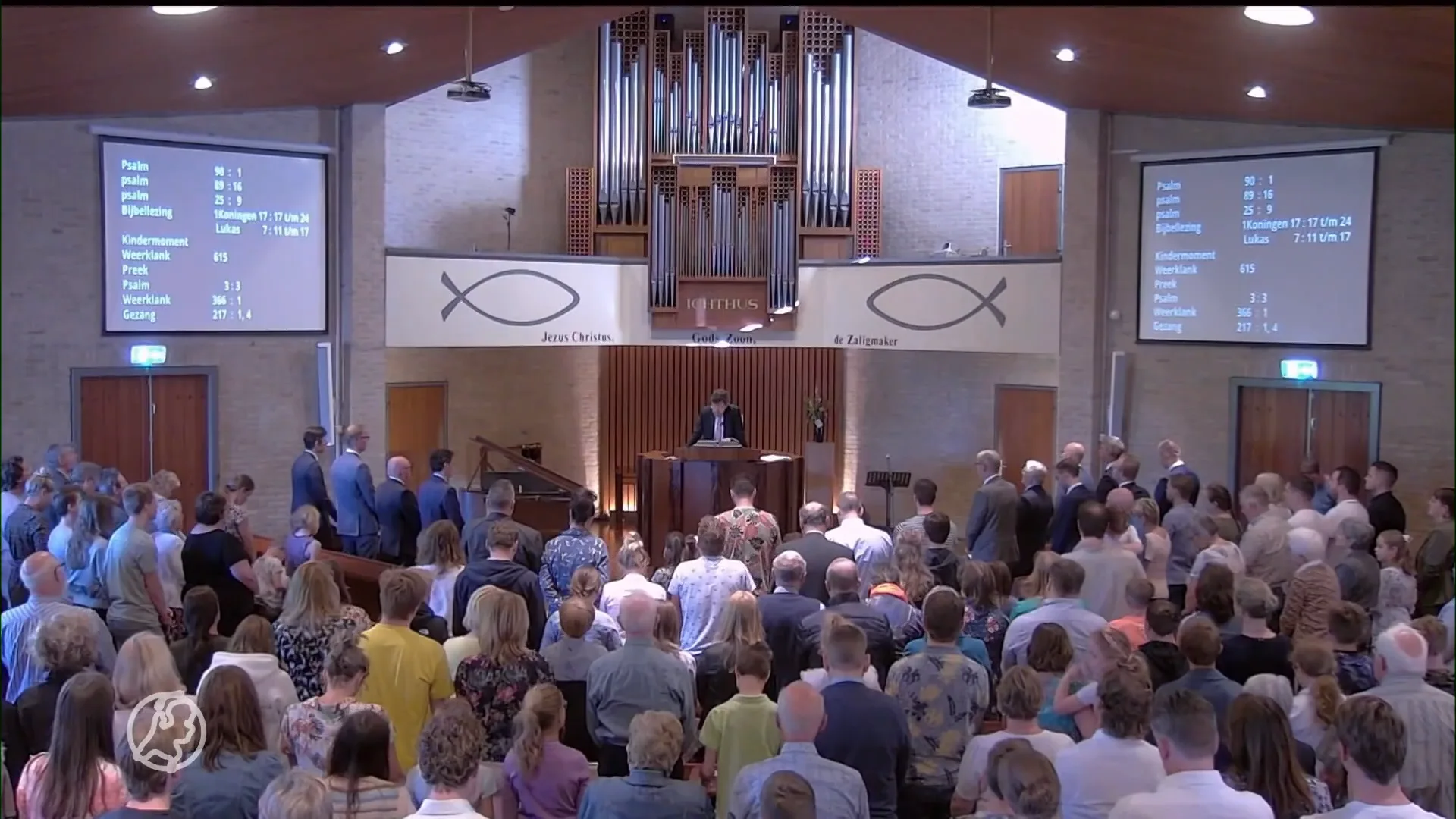 Alblasserdam rouwt om slachtoffers schietdrama tijdens speciale kerkdienst