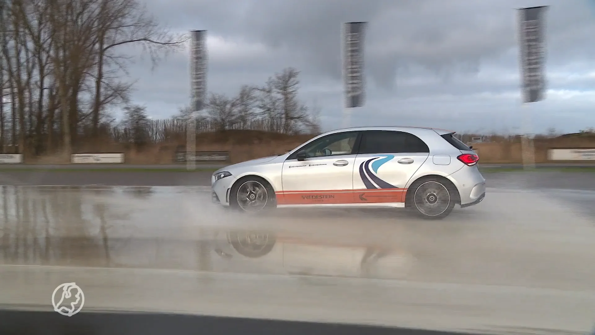 Hoe moet je reageren als je auto in de slip raakt?