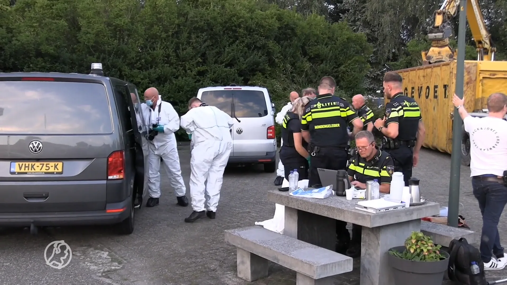 Gelderse kluizenaar (60) overleden in rommelwoning na beet van eigen hond