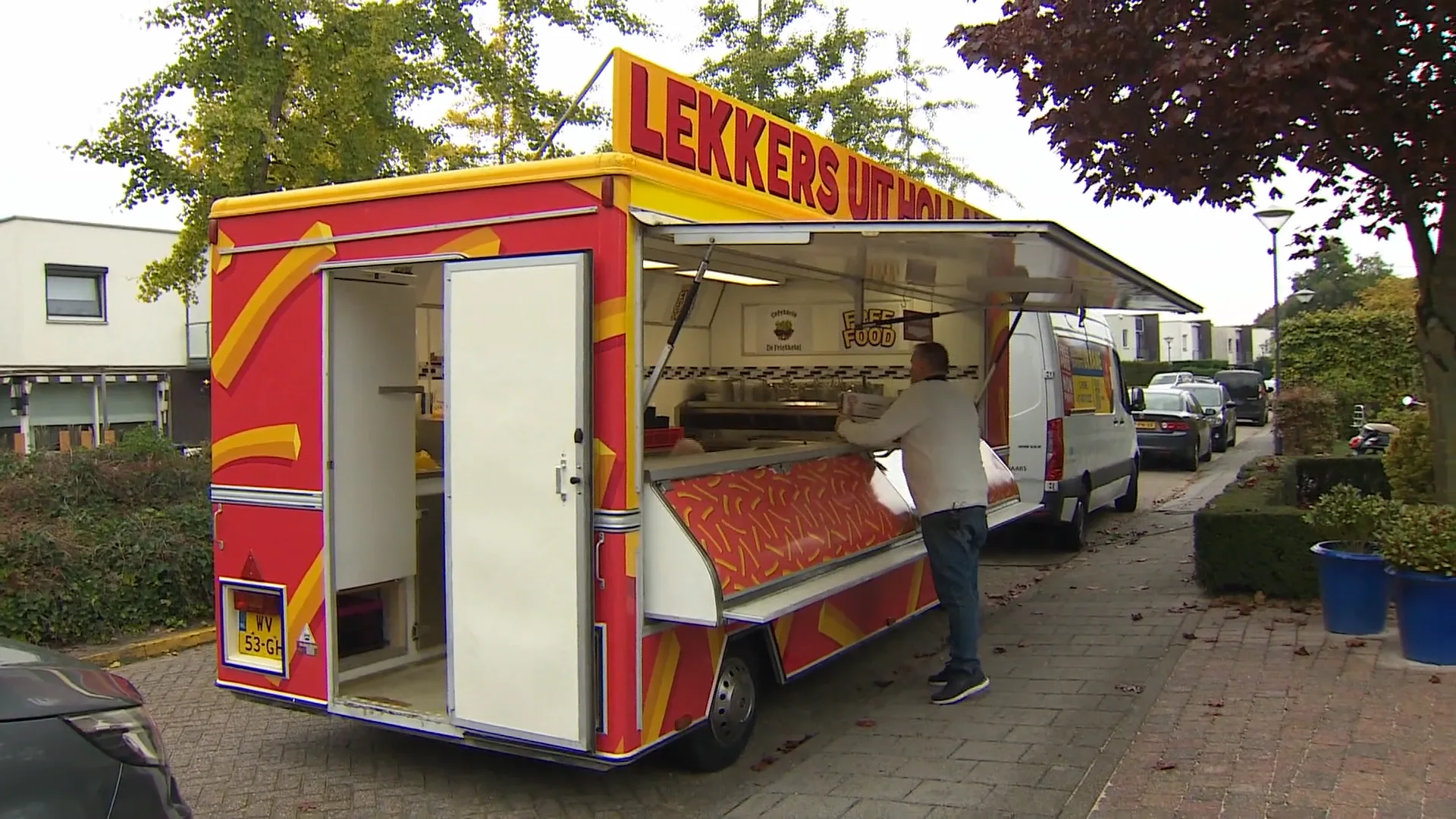 Frietbakkers Franky en Coen gaan terug naar Oekraïne, ondanks raketaanval