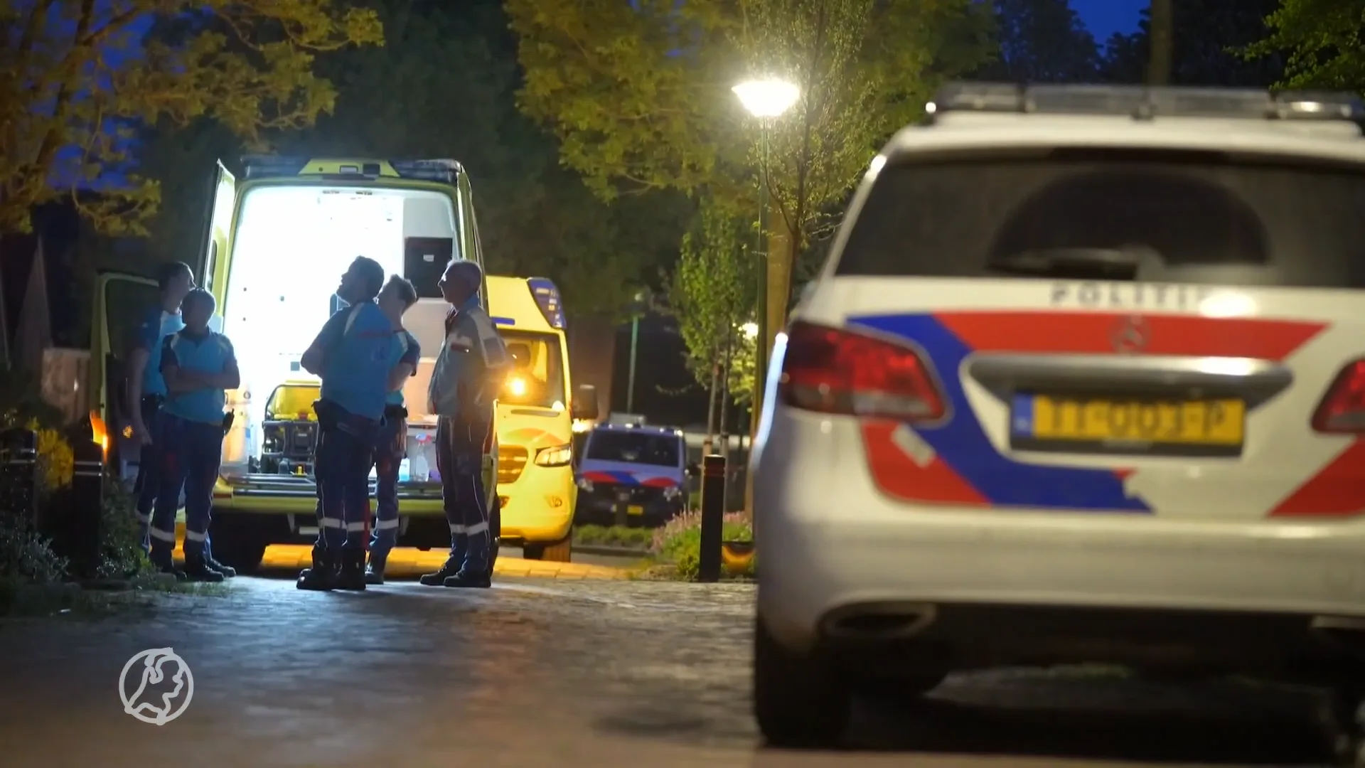 Man doodgestoken in woning in De Meern, vrouw aangehouden