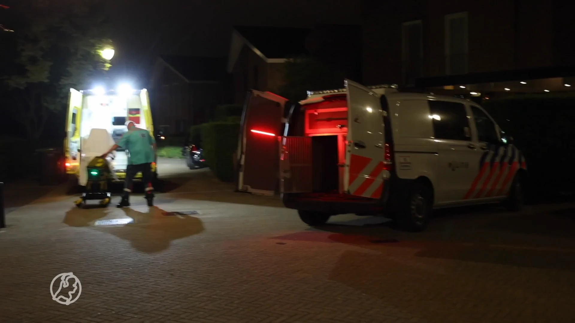 Bewoners gewond bij woningoverval in Amersfoort, klopjacht op daders