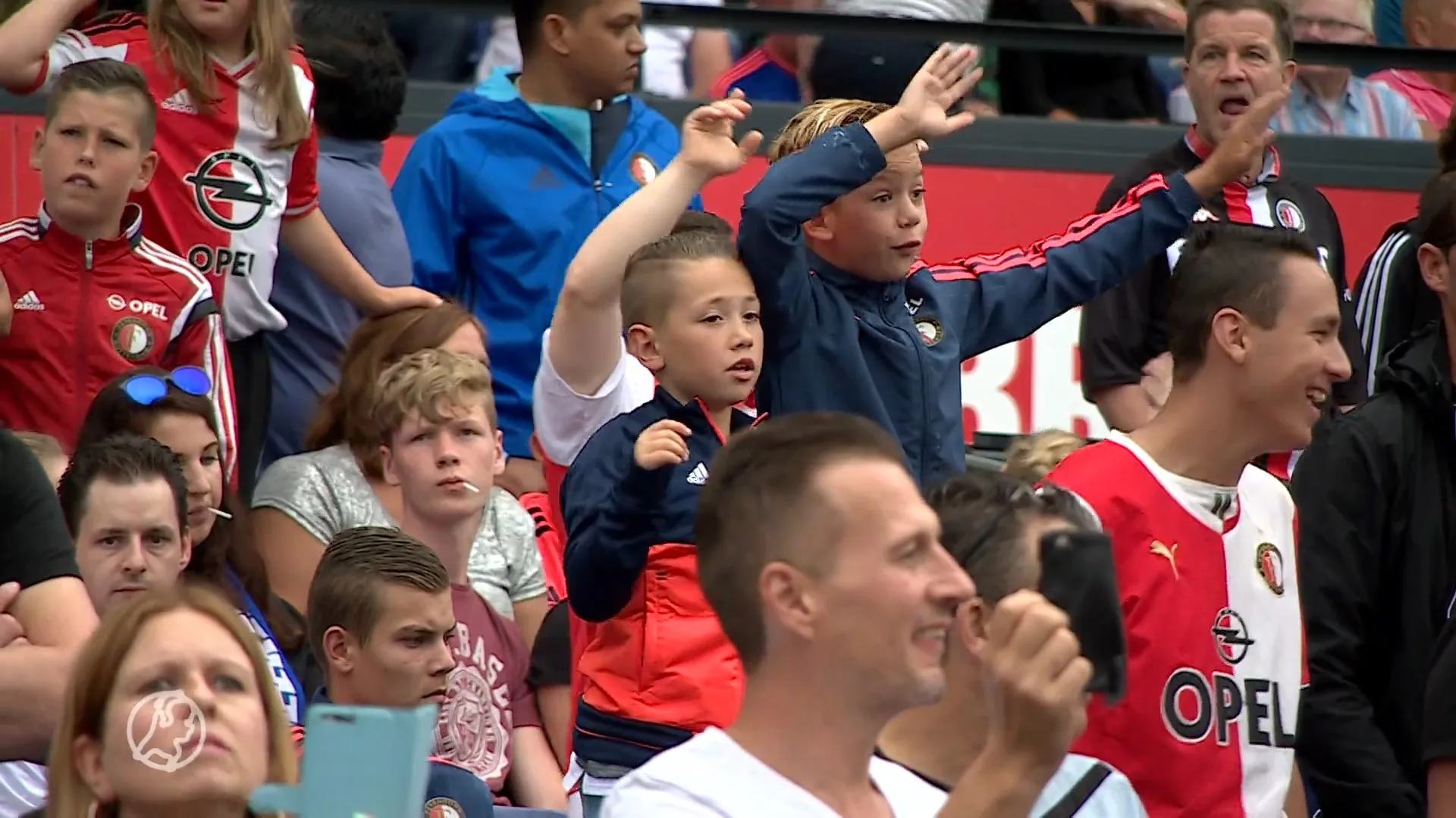 Al jaren loopt de rivaliteit op tussen Ajax en Feyenoord