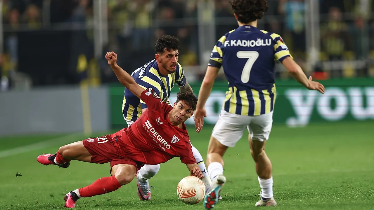 SAMENVATTING: Fenerbahce - Sevilla (Achtste finale Europa League)