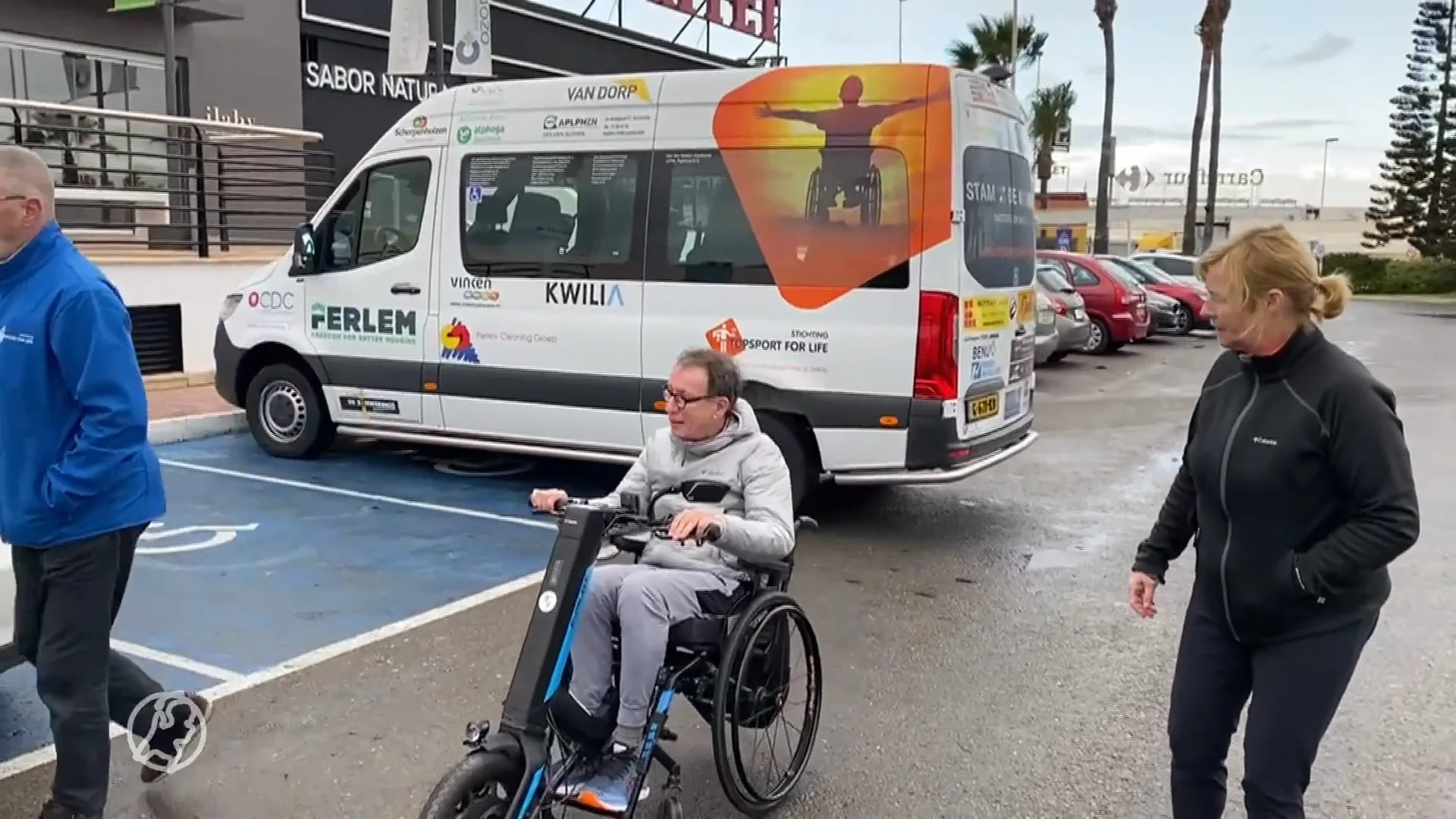 Topsport for Life raakt zorgbus kwijt; crowdfunding is enige redmiddel