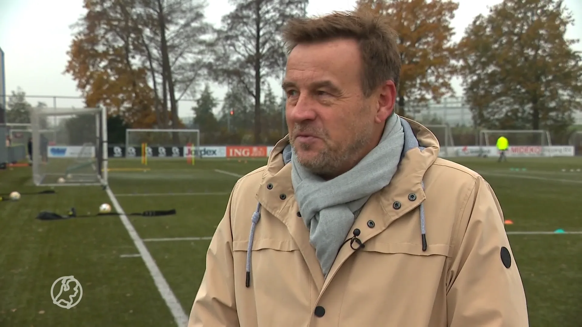 Jeugdtrainer: 'Dumfries leeft een jongensdroom'