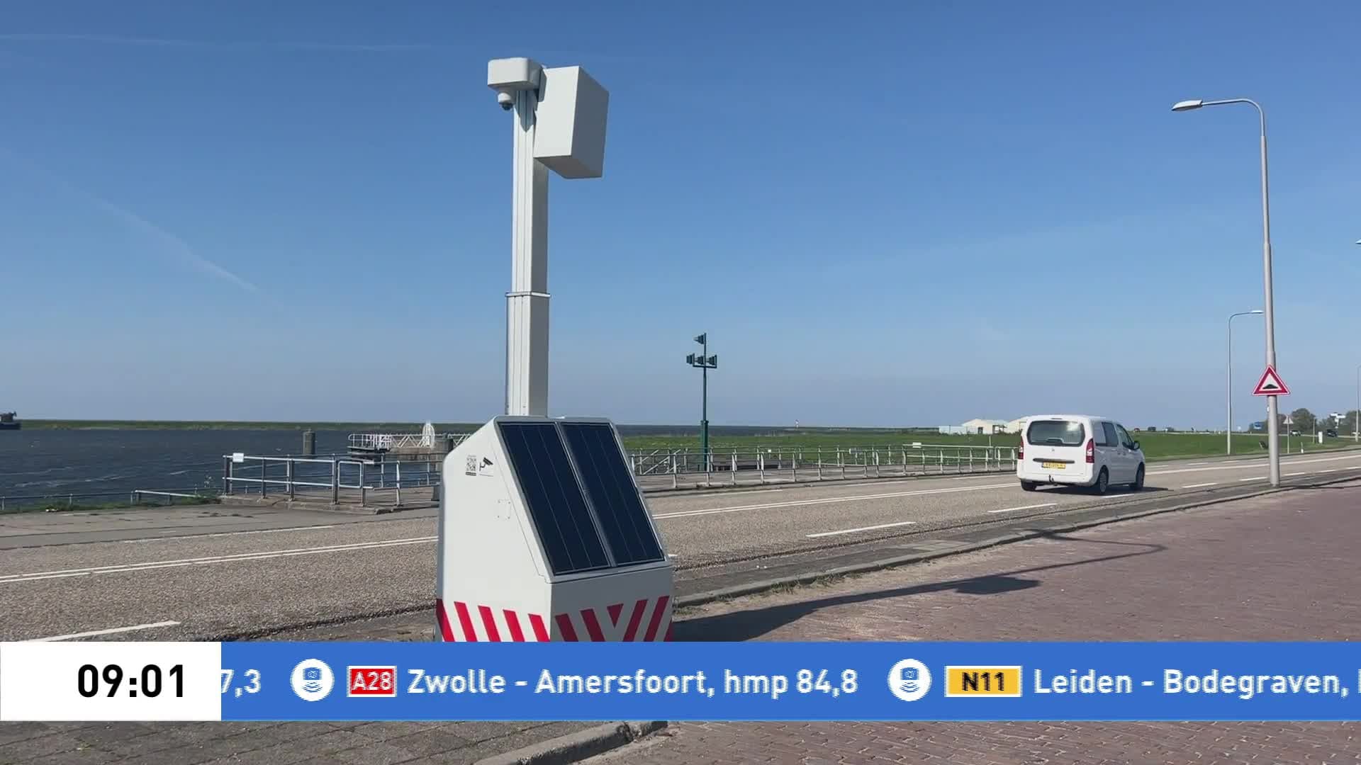 Voet op de rem: OM plaatst tientallen nieuwe flitspalen