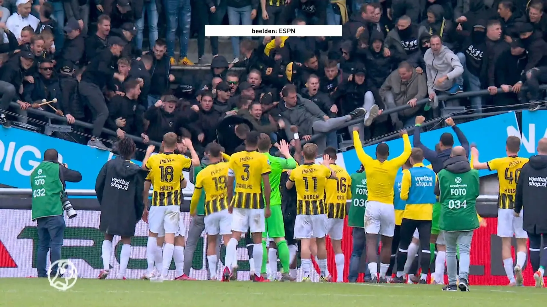 De dag na de ingestorte tribune Nijmegen: hoe veilig zijn stadions in Nederland?