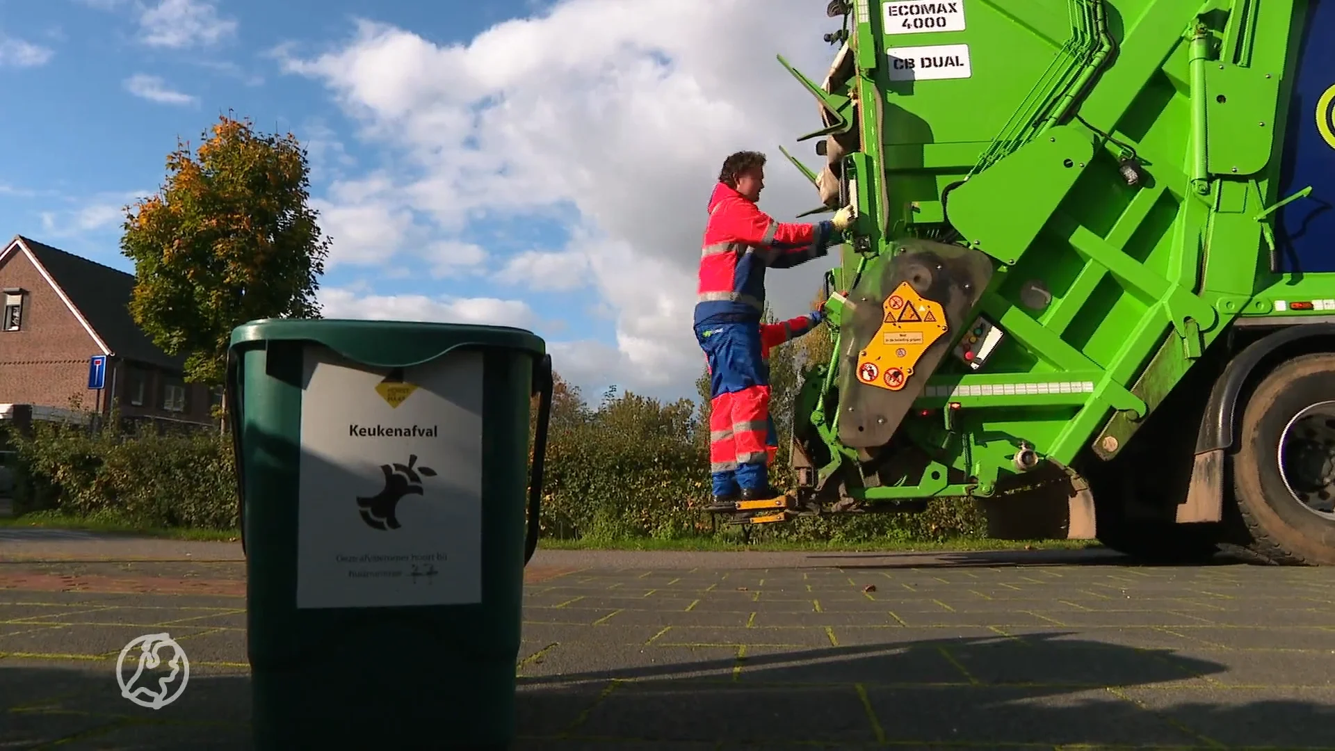 Vuilnis blijft staan: gemeenteambtenaren beginnen staking in meerdere gemeenten