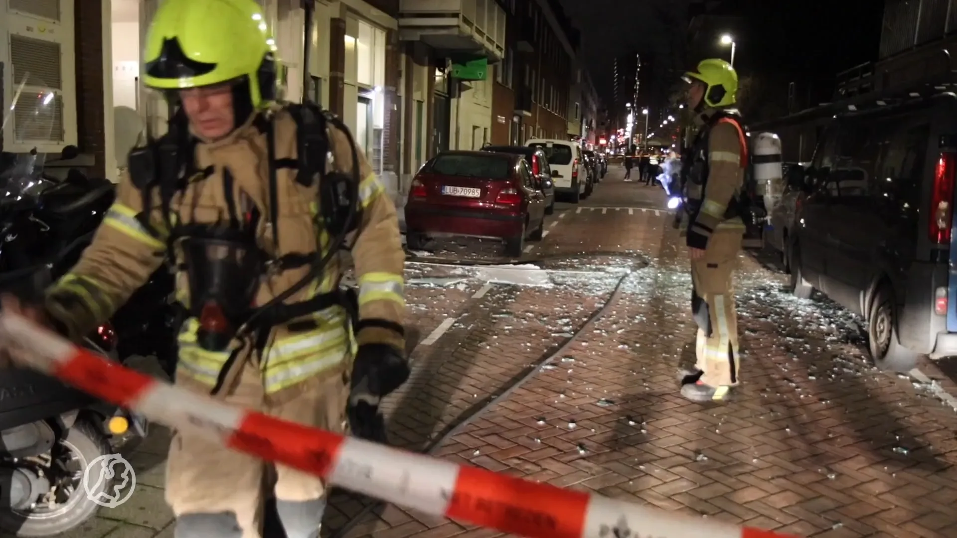 Enorme schade aan winkelpand Rotterdam door exploderende deo