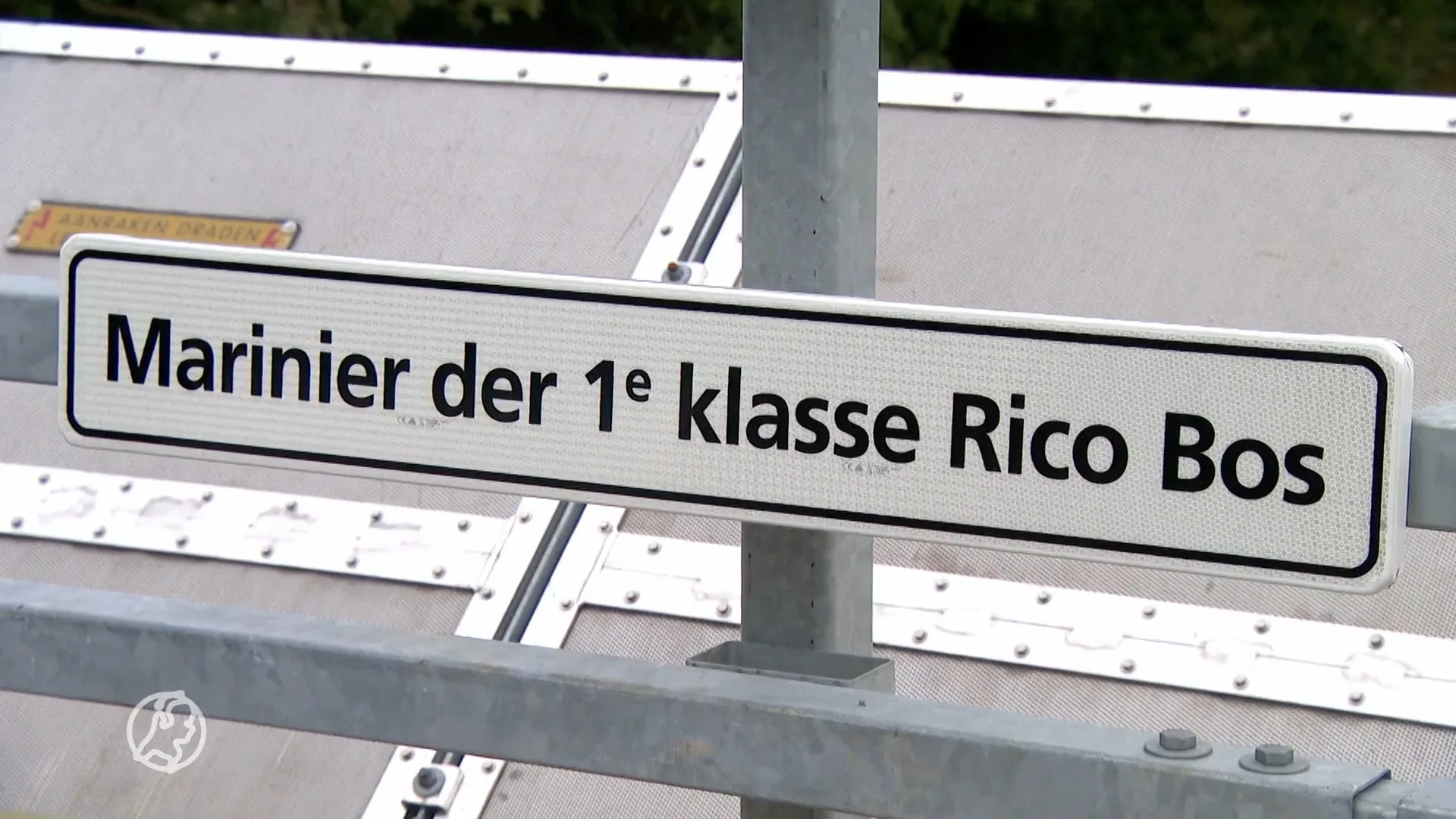 Omgekomen militair Rico Bos krijgt brug naar zich vernoemd