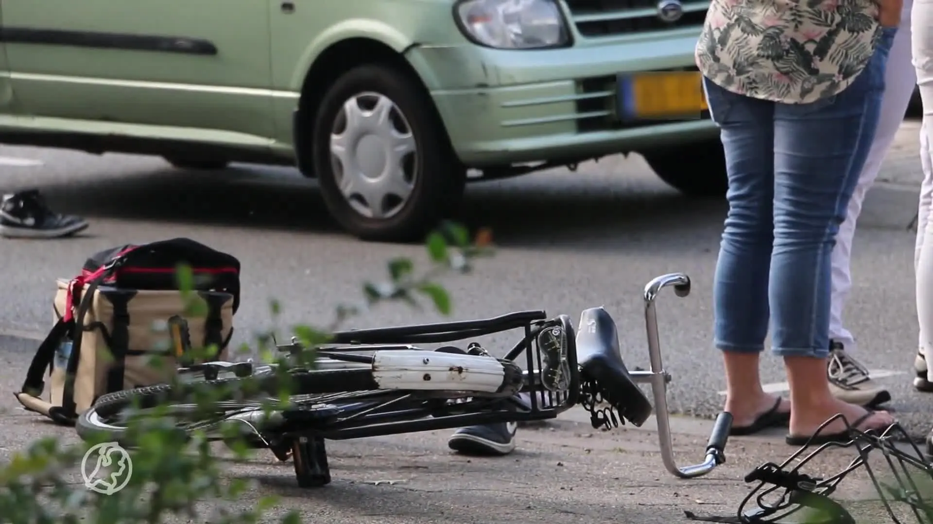 Fietser zwaargewond na aanrijding in Hoogeveen