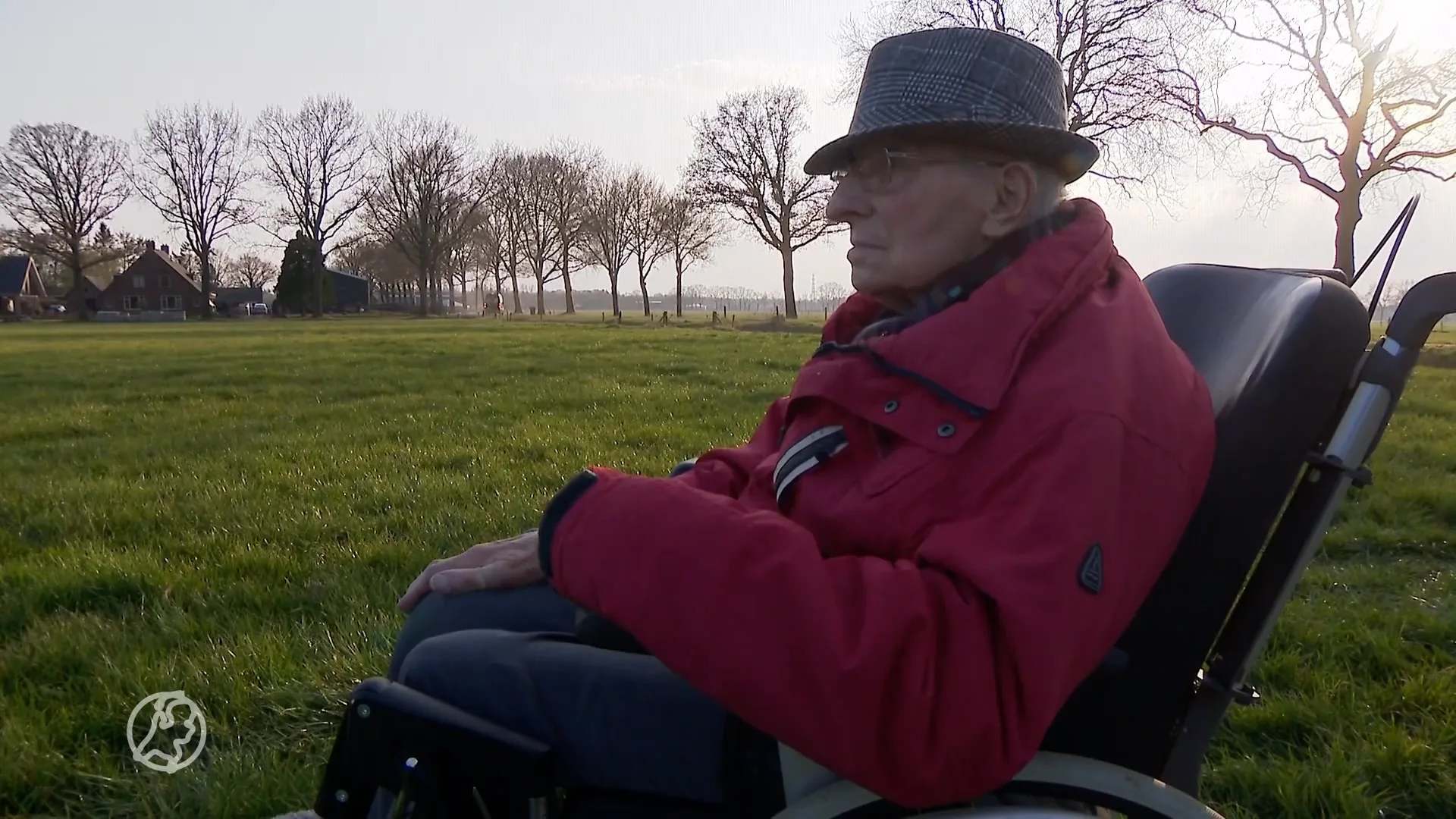 Vliegtuigbom uit de Tweede Wereldoorlog opgegraven na tip van Wim (86)