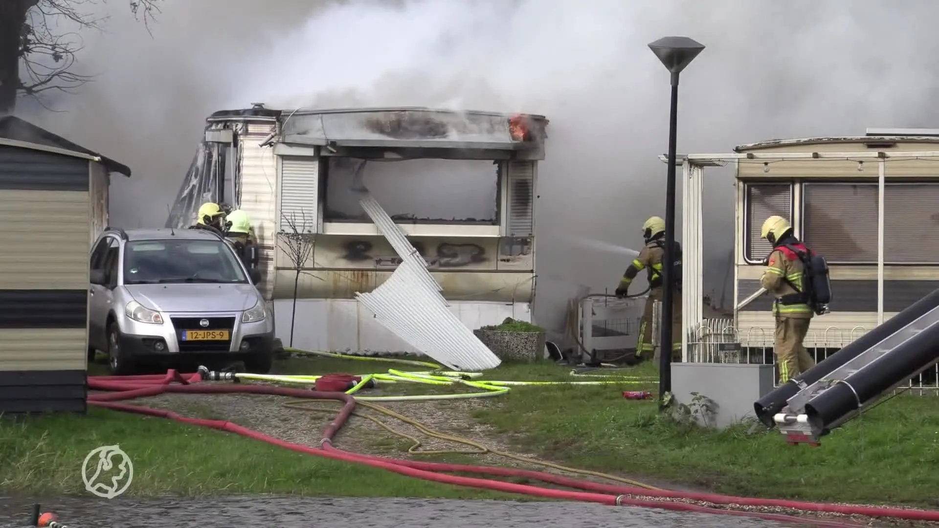 Brand in chalet op camping Etten, dode aangetroffen