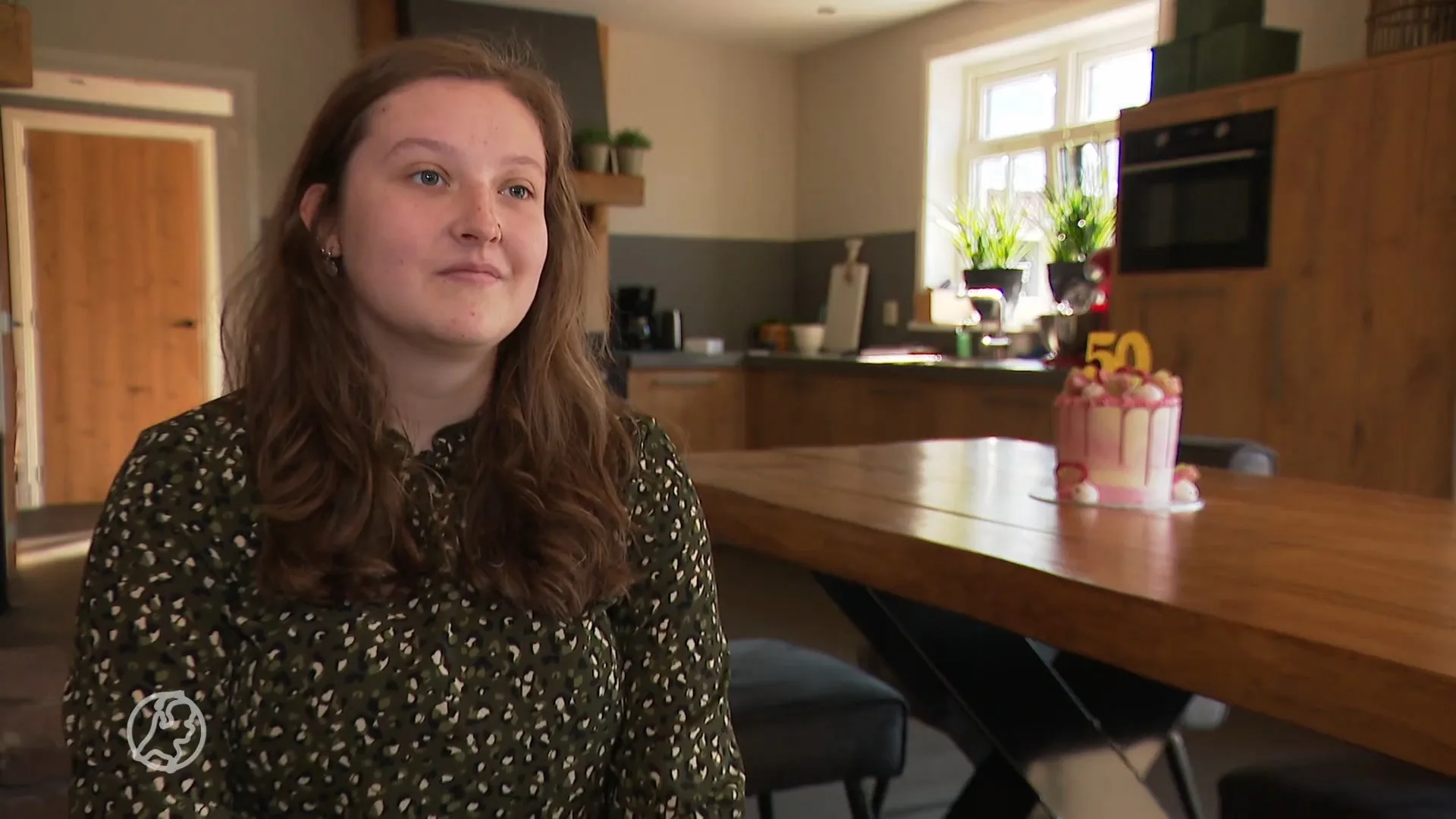 Steeds meer jonge ondernemers, Edin (9) en Noa (18) runnen su...