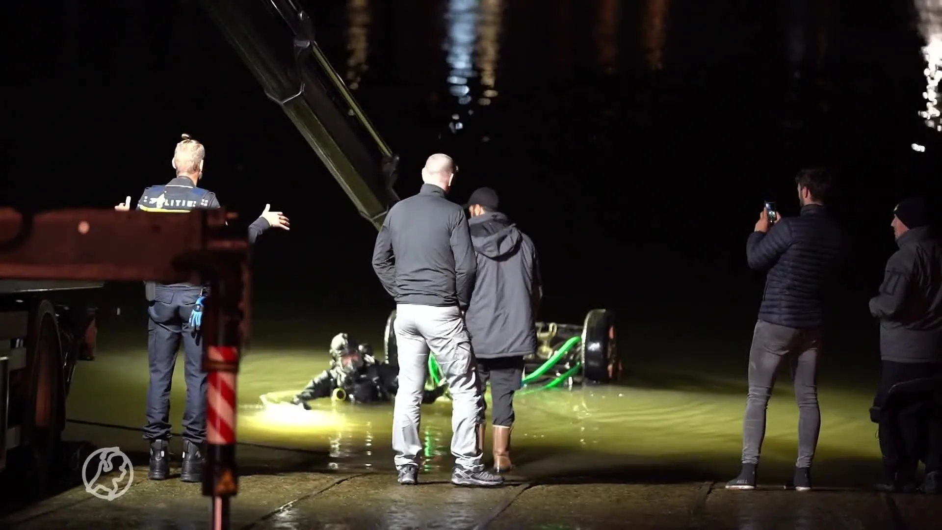 Vier lichamen uit de Lek gehaald bij Streefkerk, vermoedelijk gaat het om vermist gezin