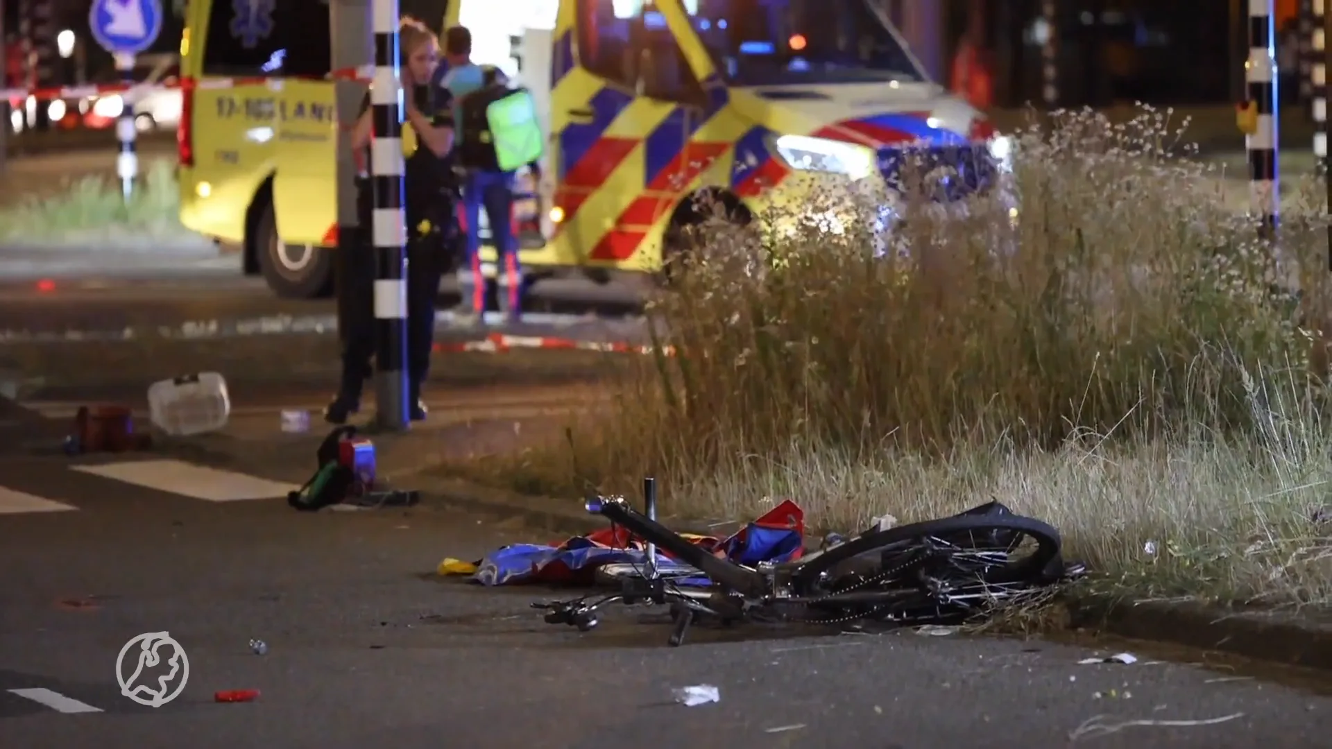 Fietsster overleden na aanrijding Rotterdam, bestuurder rijdt door