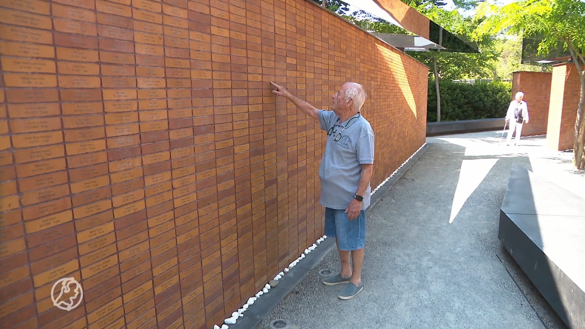 Dick overleefde Auschwitz, en wordt 100 jaar oud