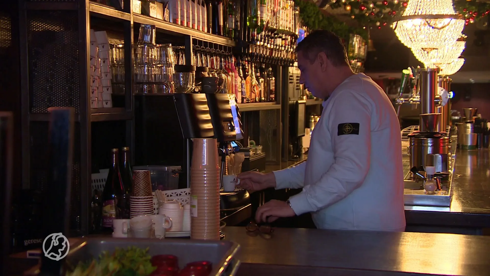 Alkmaar controleert via camera's op naleving coronamaatregelen: 'Ik ben er zó boos over'