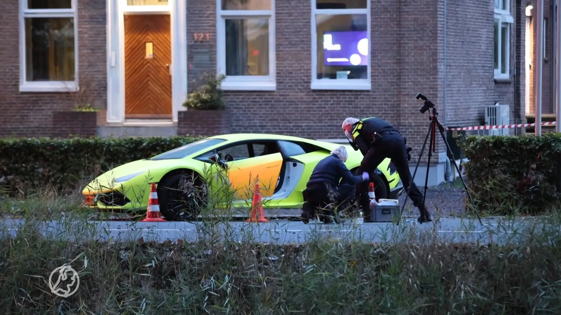 Neergeschoten man gevonden in gele Lamborghini in Lijnden