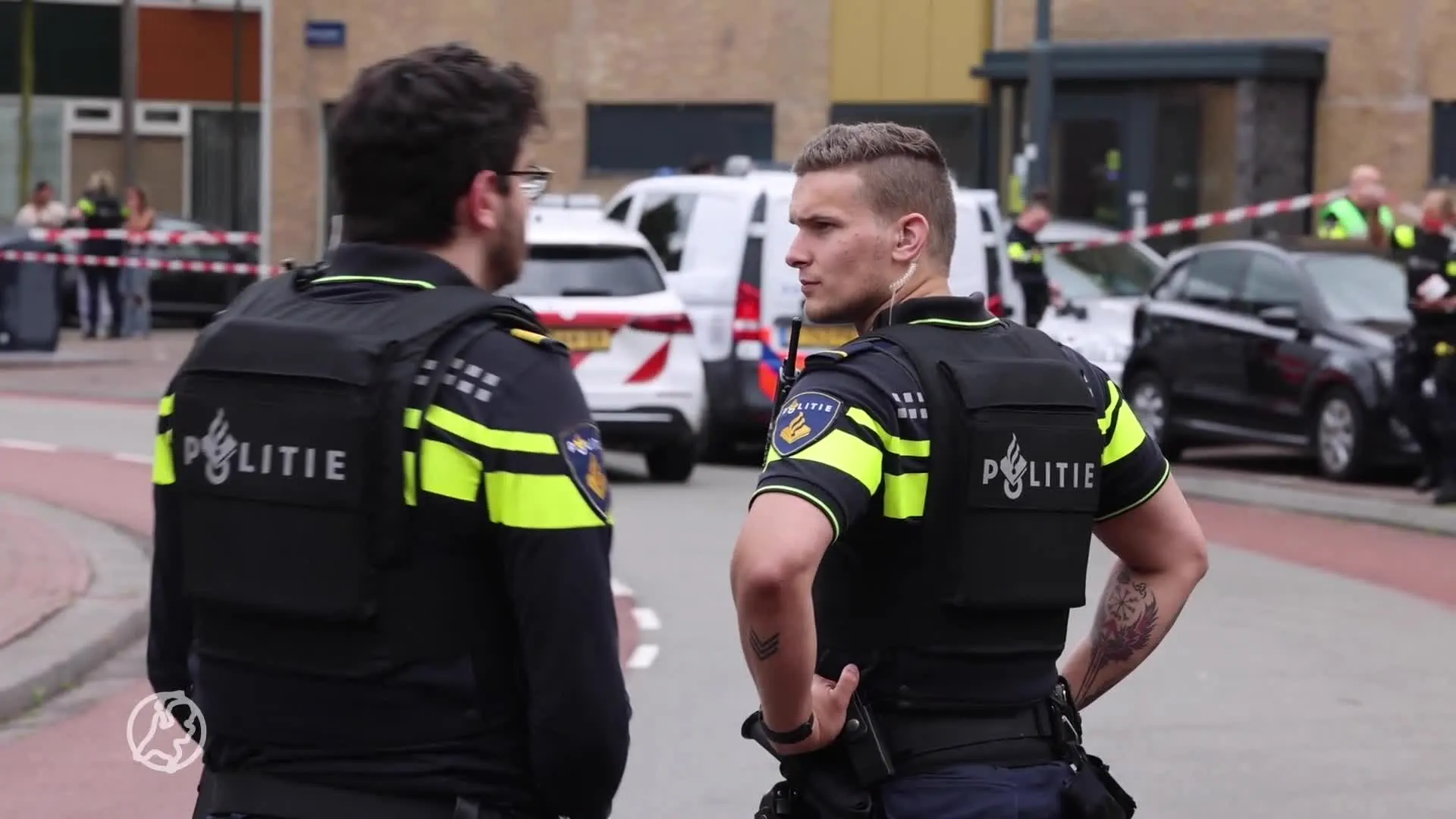 Zwaar vernielde auto achtergelaten na steekpartij in Haarlem