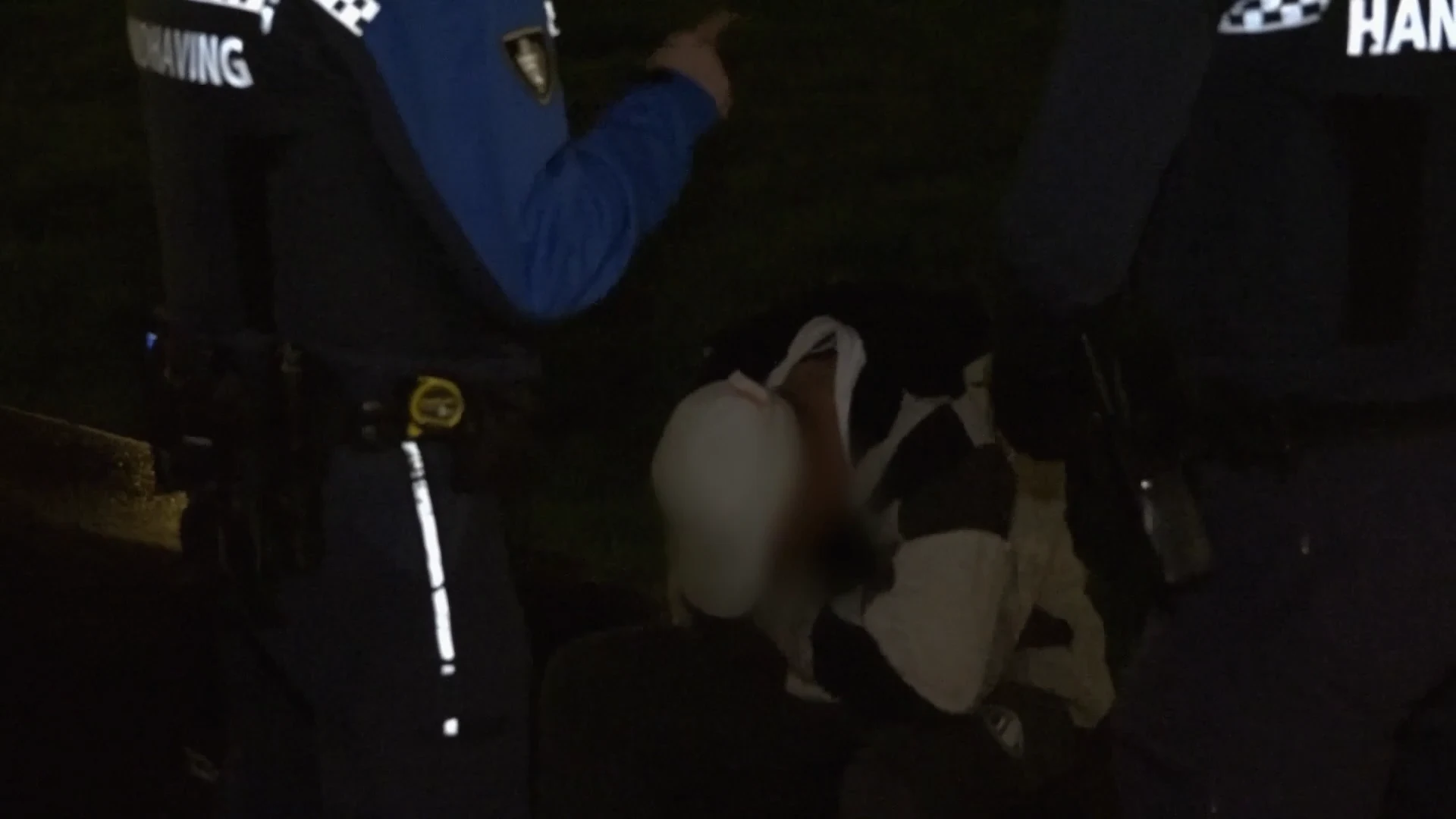 DEZE man SCHELDT erop los tegen HANDHAVING