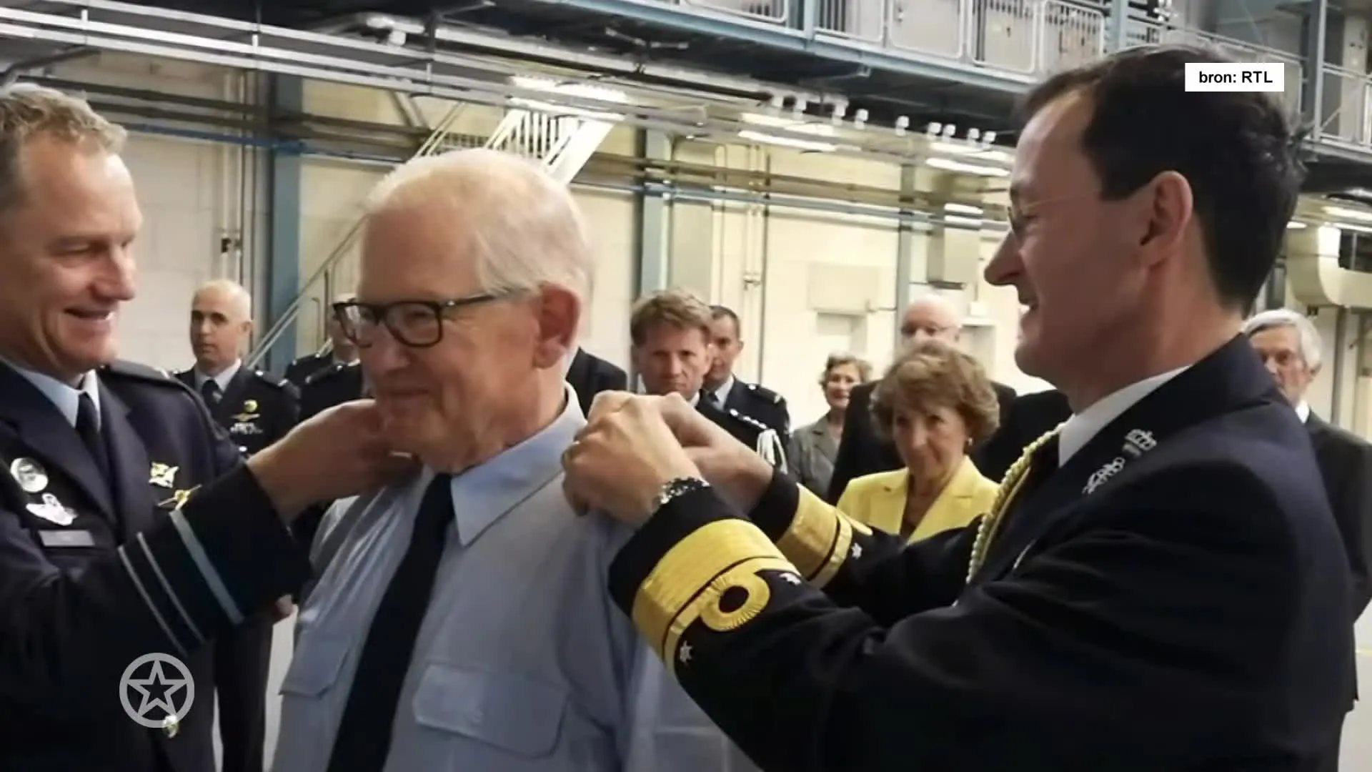 Tim Hofman bij Beau over nieuwe spraakmakende BOOS