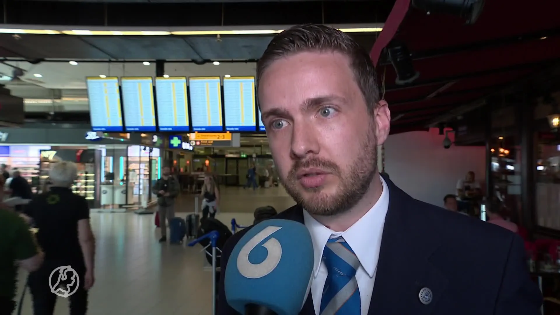 Vakbonden: meer dan 13.000 mensen verliezen baan door krimp Schiphol