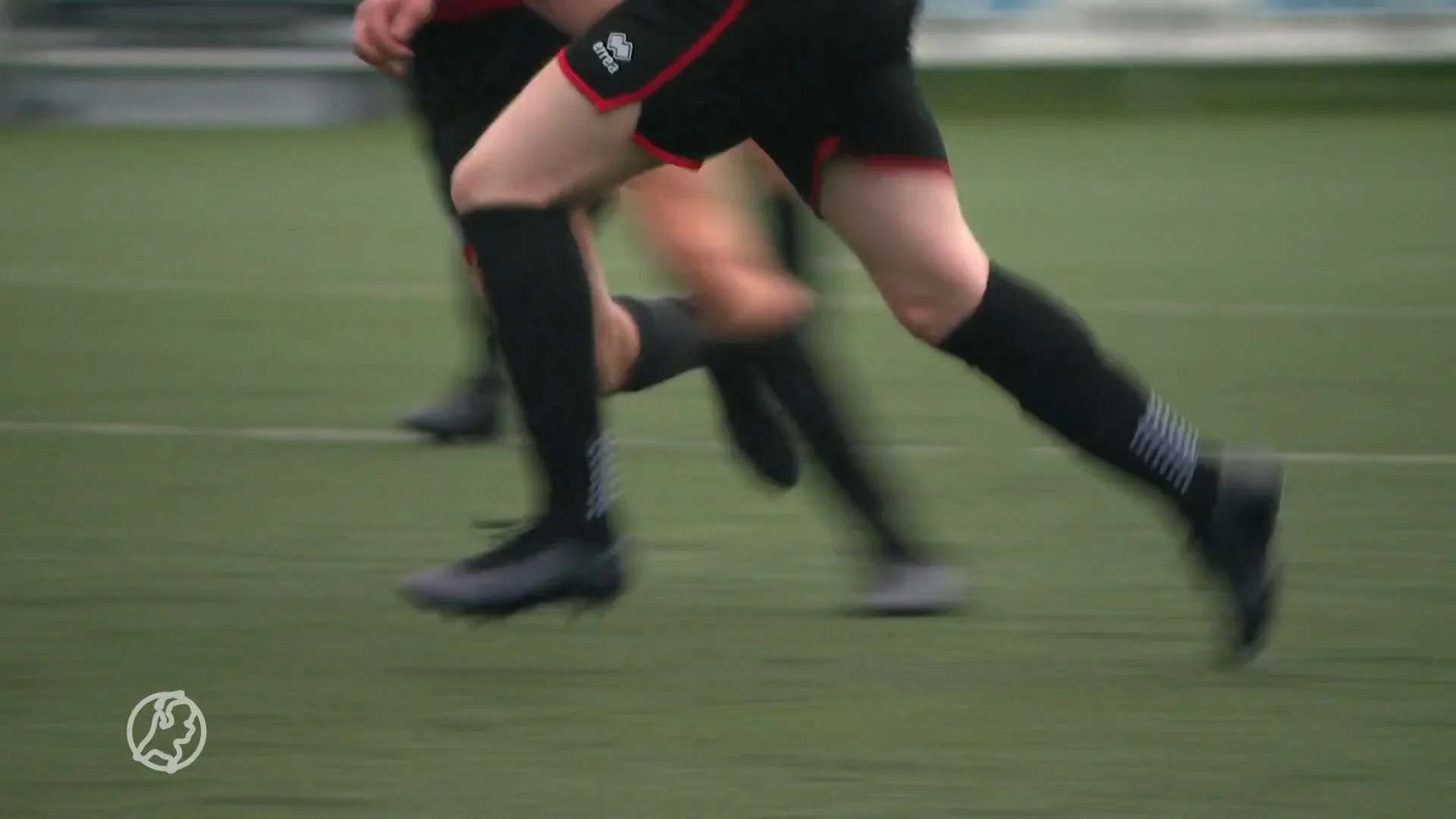 Sportfysio's waarschuwen voetballers na coronastop voor blessures