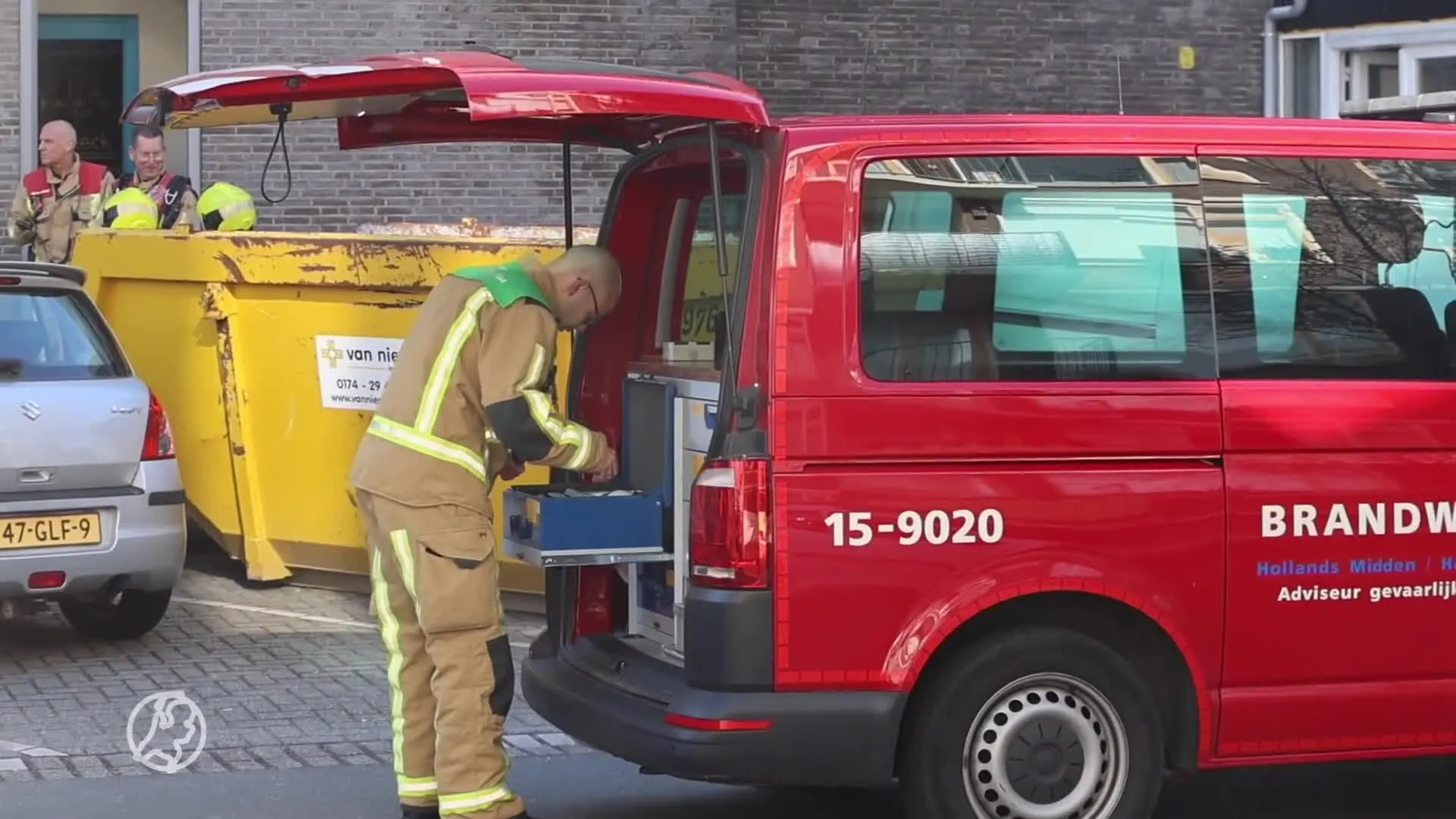 Meerdere bezoekers zwembad Den Haag met luchtwegklachten naar ziekenhuis
