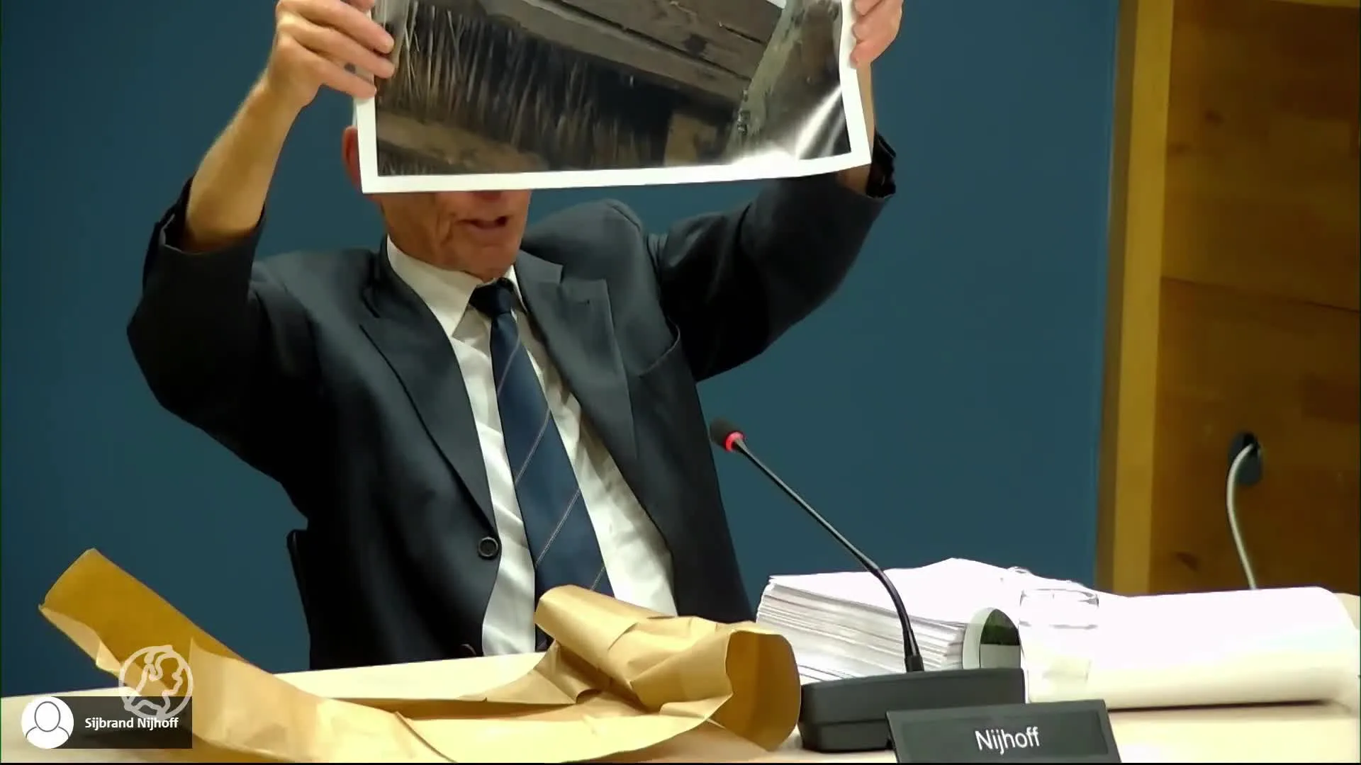 Gedupeerde gaswinning: wat laat overheid van Groningen heel?