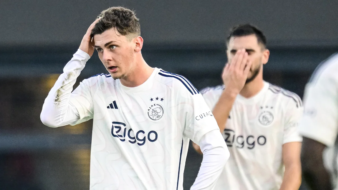 ‘Met dit team gaat Ajax niet ver komen, heel simpel’